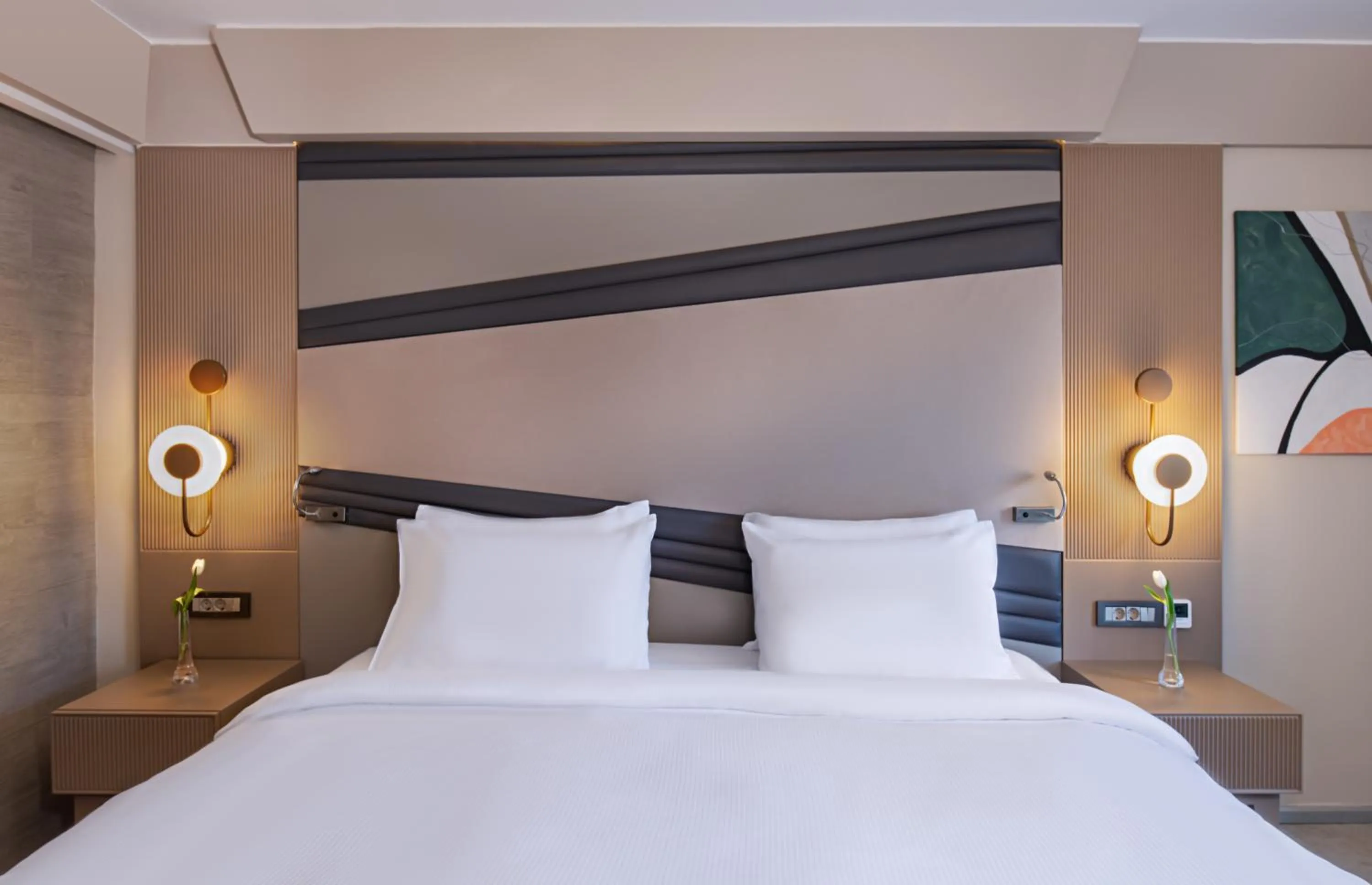 Bed in Rixos Premium Tekirova - The Land of Legends Access