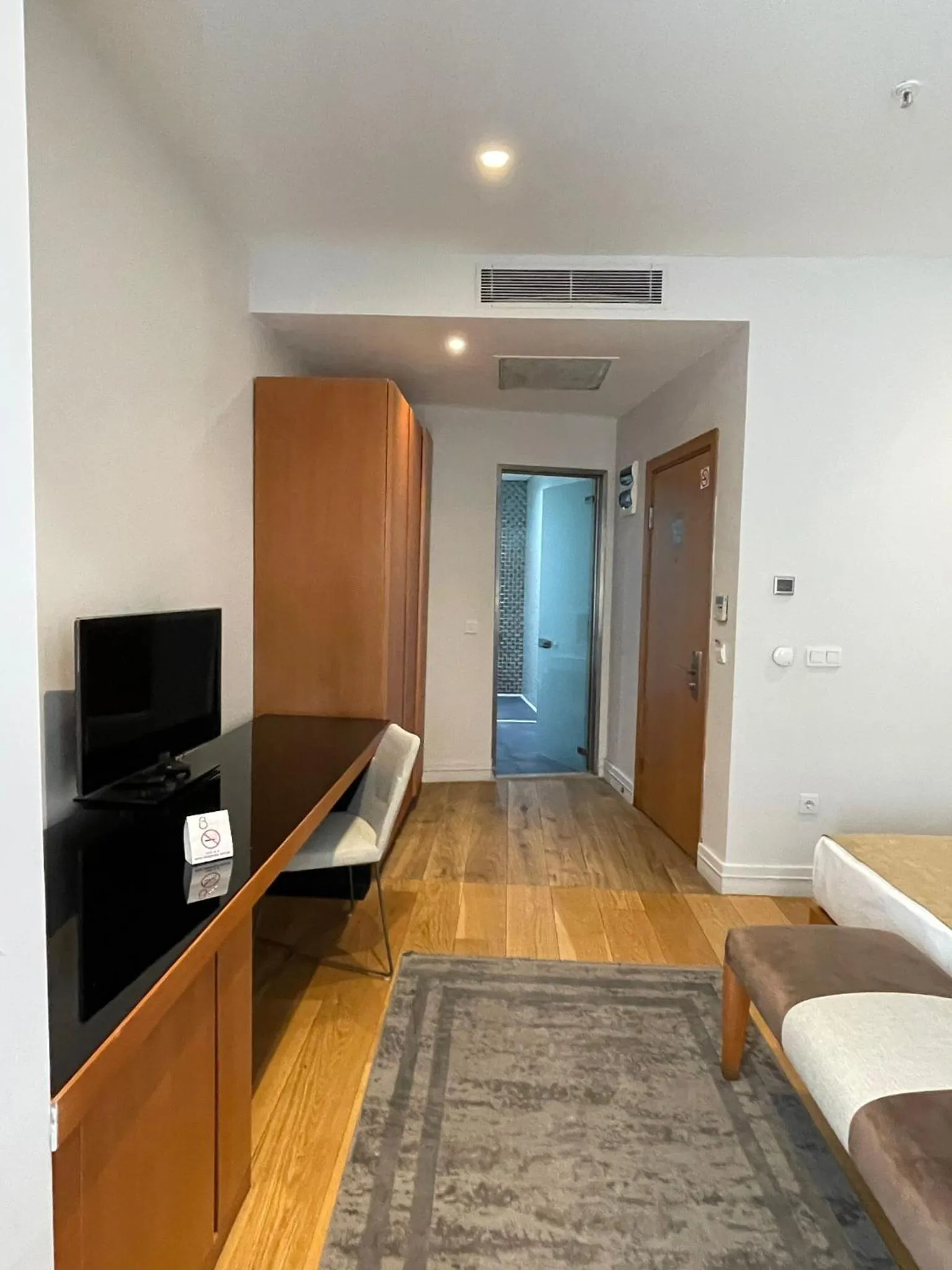 TV and multimedia, Bed in Misafir Suites 8 Istanbul