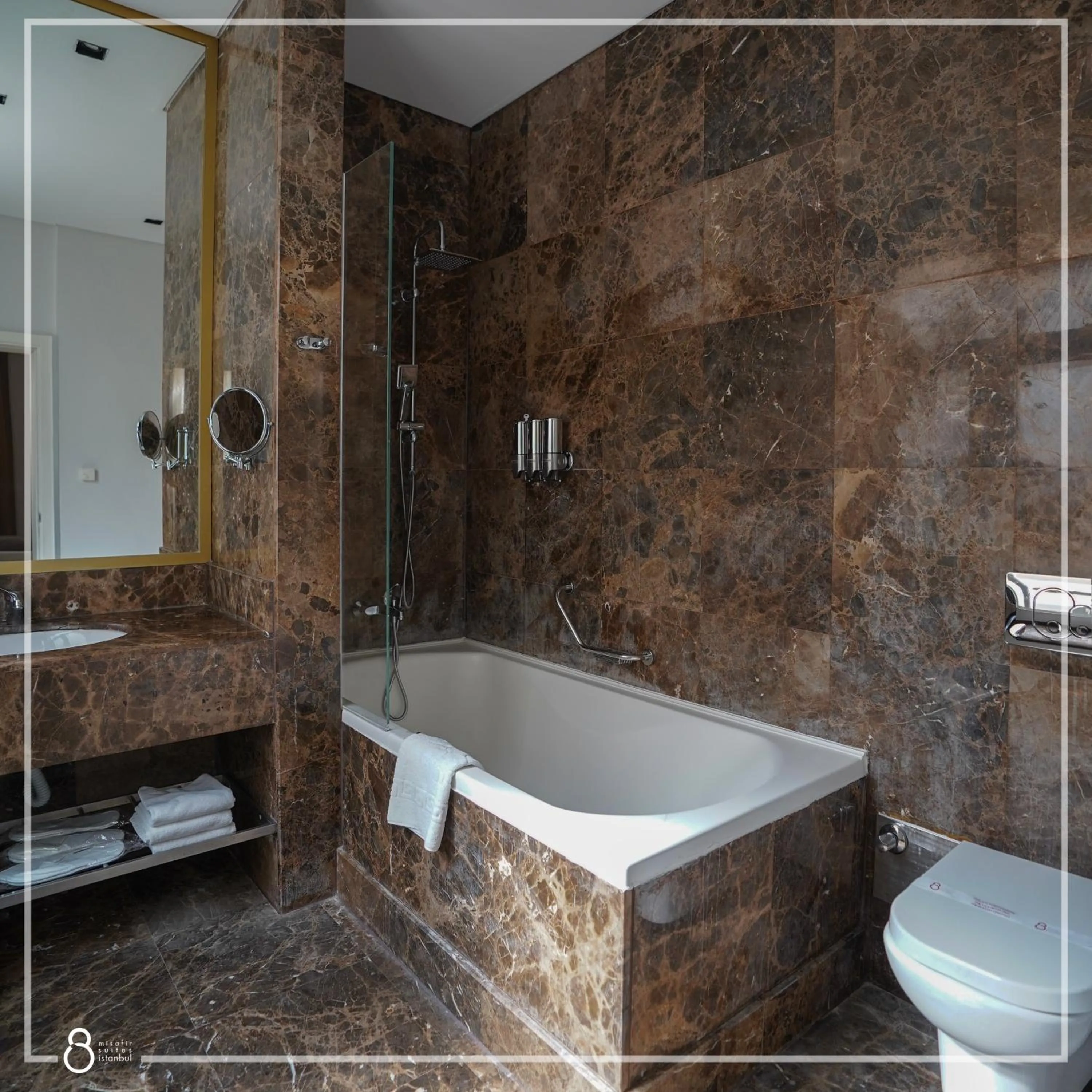 Toilet in Misafir Suites 8 Istanbul