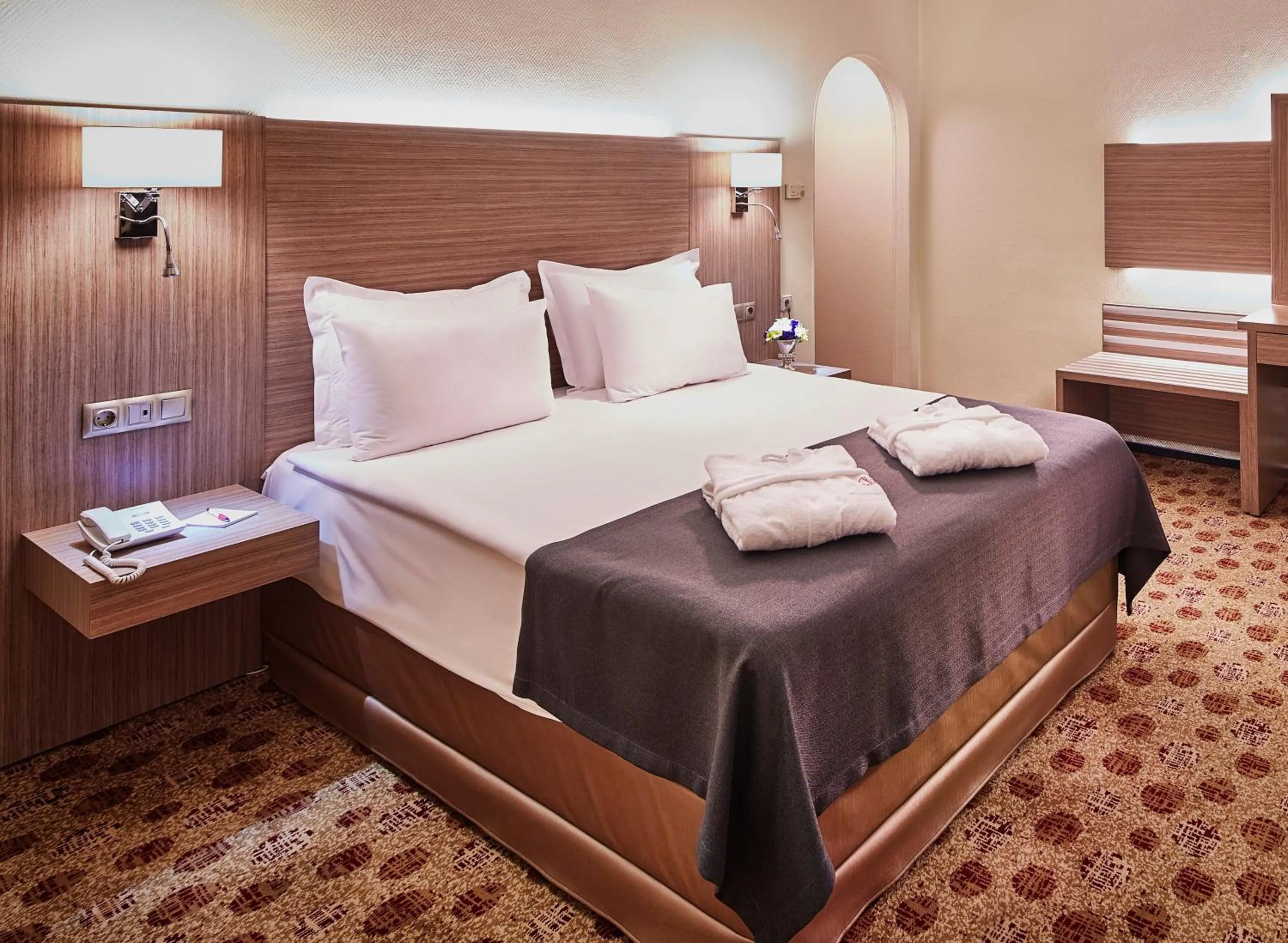 Photo of the whole room, Bed in Güneş Hotel Merter