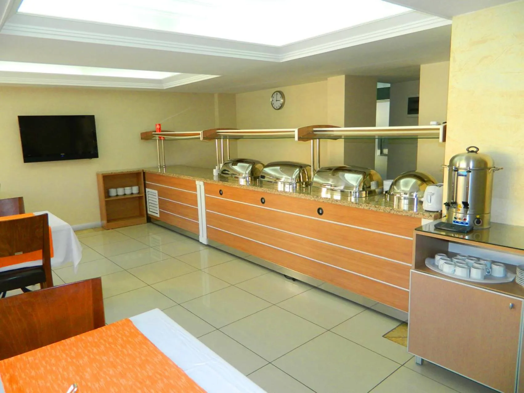 Restaurant/places to eat in Hotel Baylan İzmir