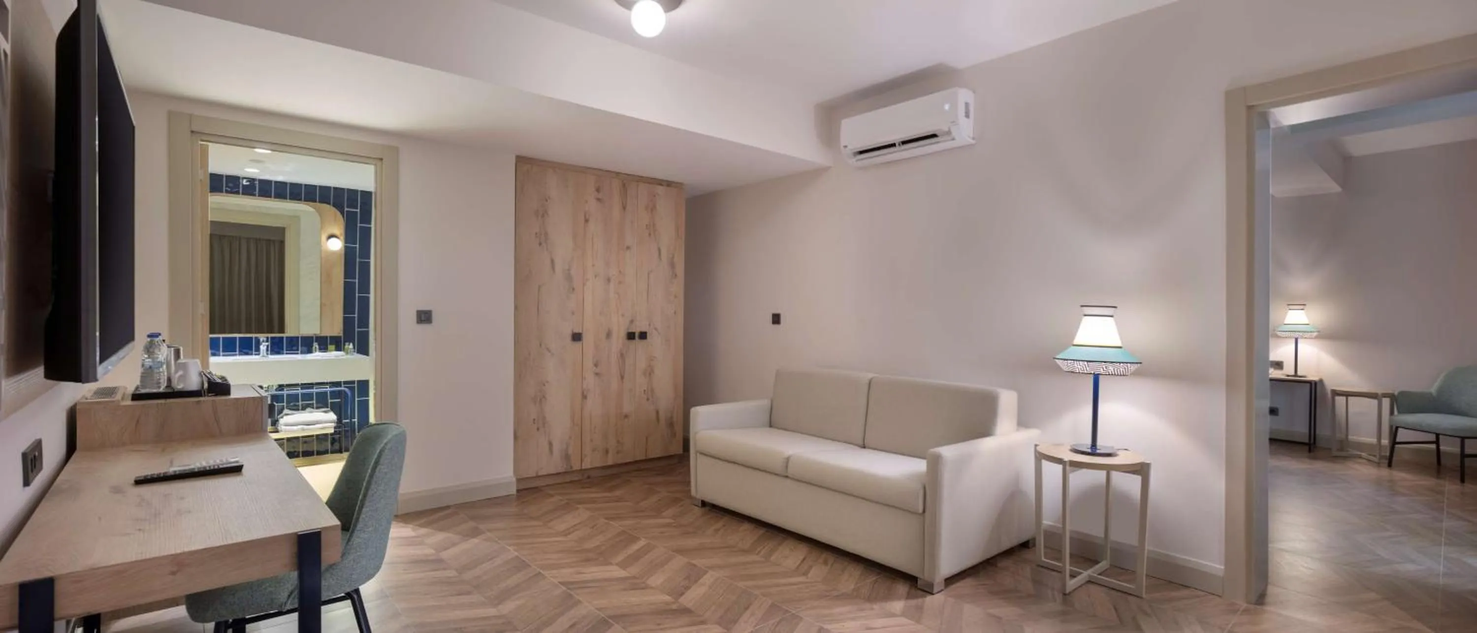 Living room in DoubleTree by Hilton Bodrum Isil Club Ultra All-Inclusive Resort