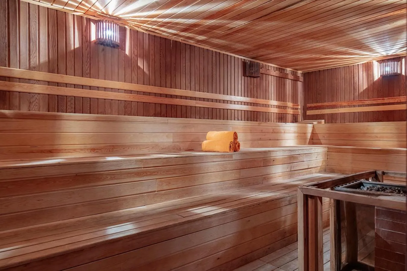Sauna in DoubleTree by Hilton Bodrum Isil Club Ultra All-Inclusive Resort