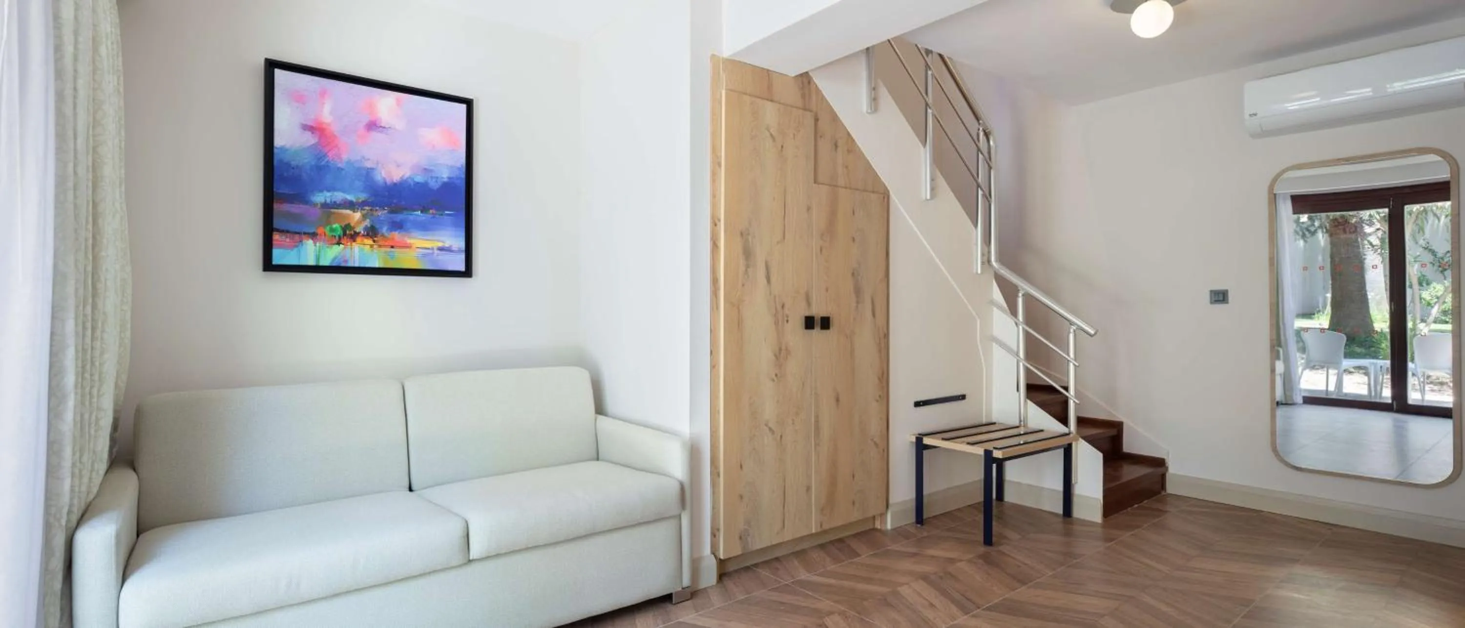 Living room in DoubleTree by Hilton Bodrum Isil Club Ultra All-Inclusive Resort