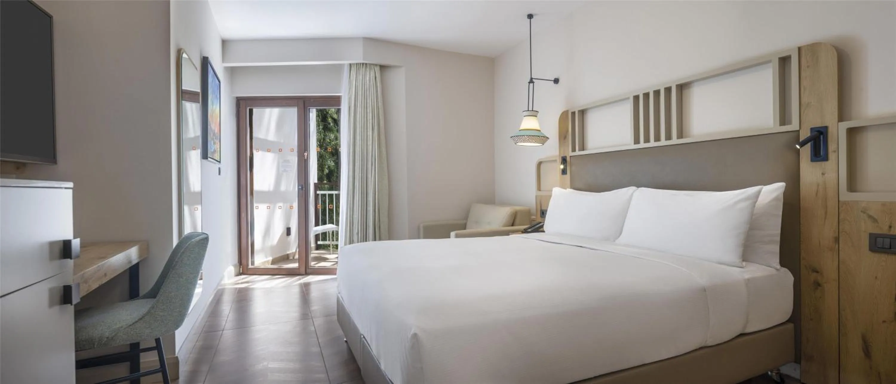 Bed in DoubleTree by Hilton Bodrum Isil Club Ultra All-Inclusive Resort