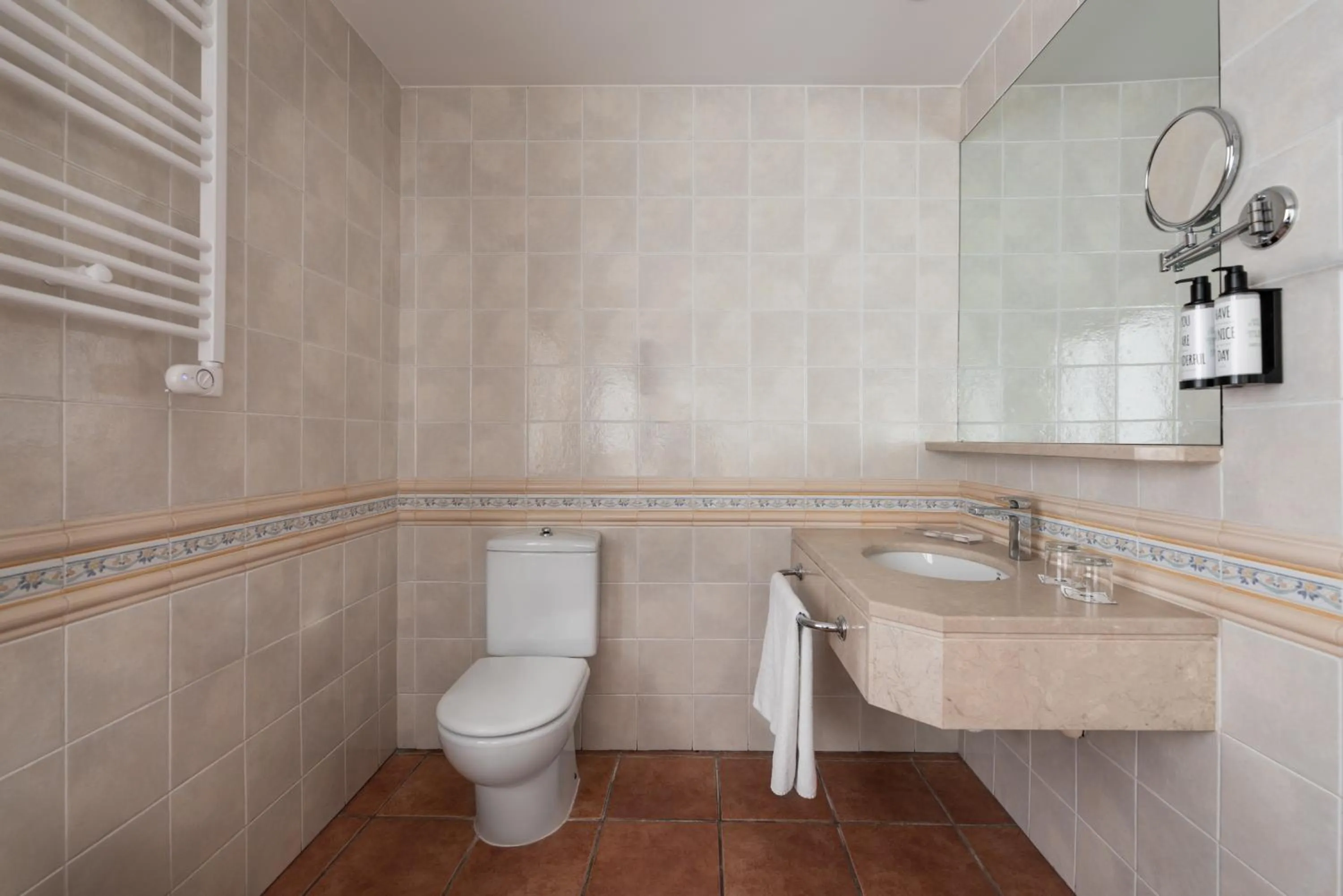 Bathroom in Exe Alfonso VIII