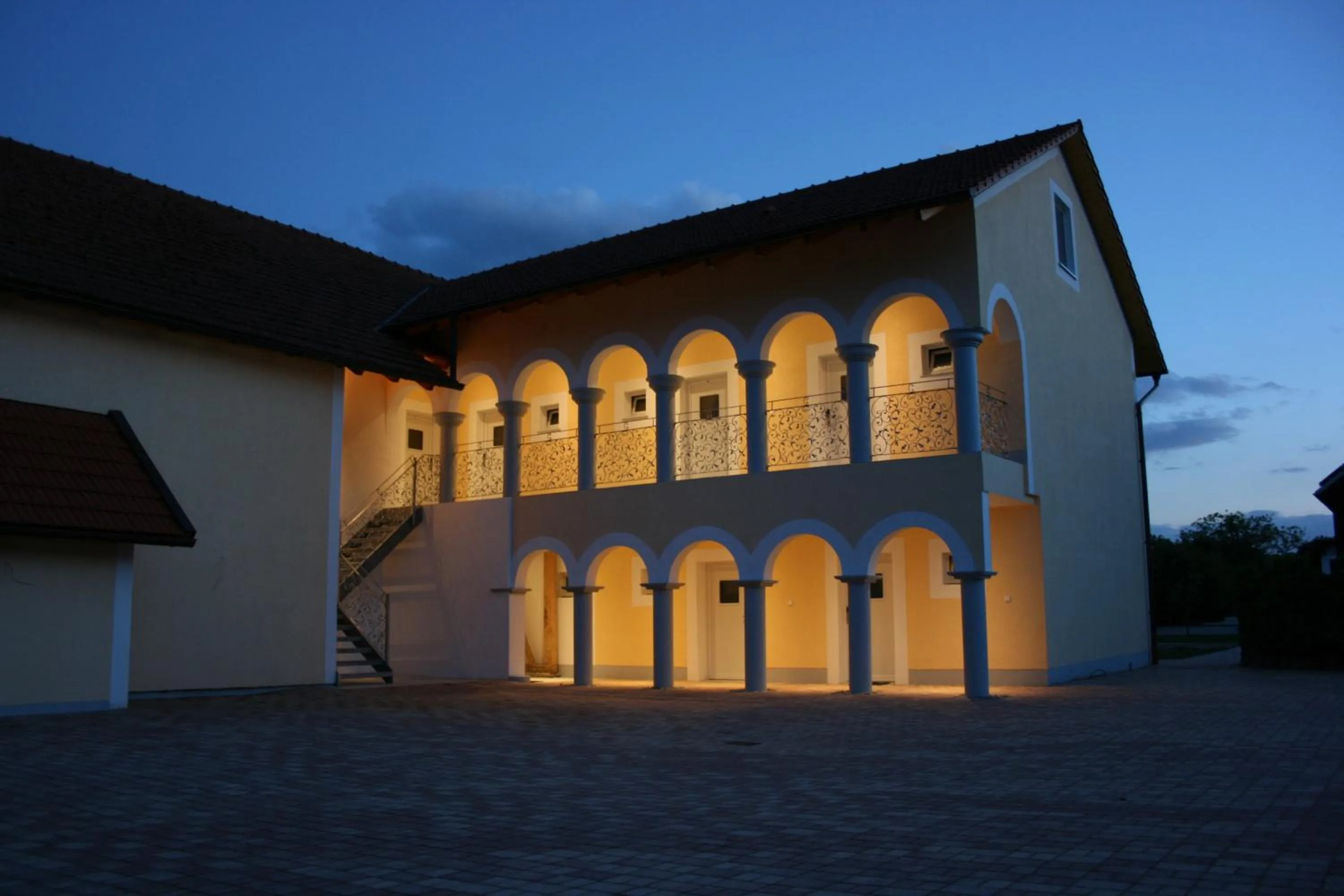 Property building in Hotel Am Donaubogen