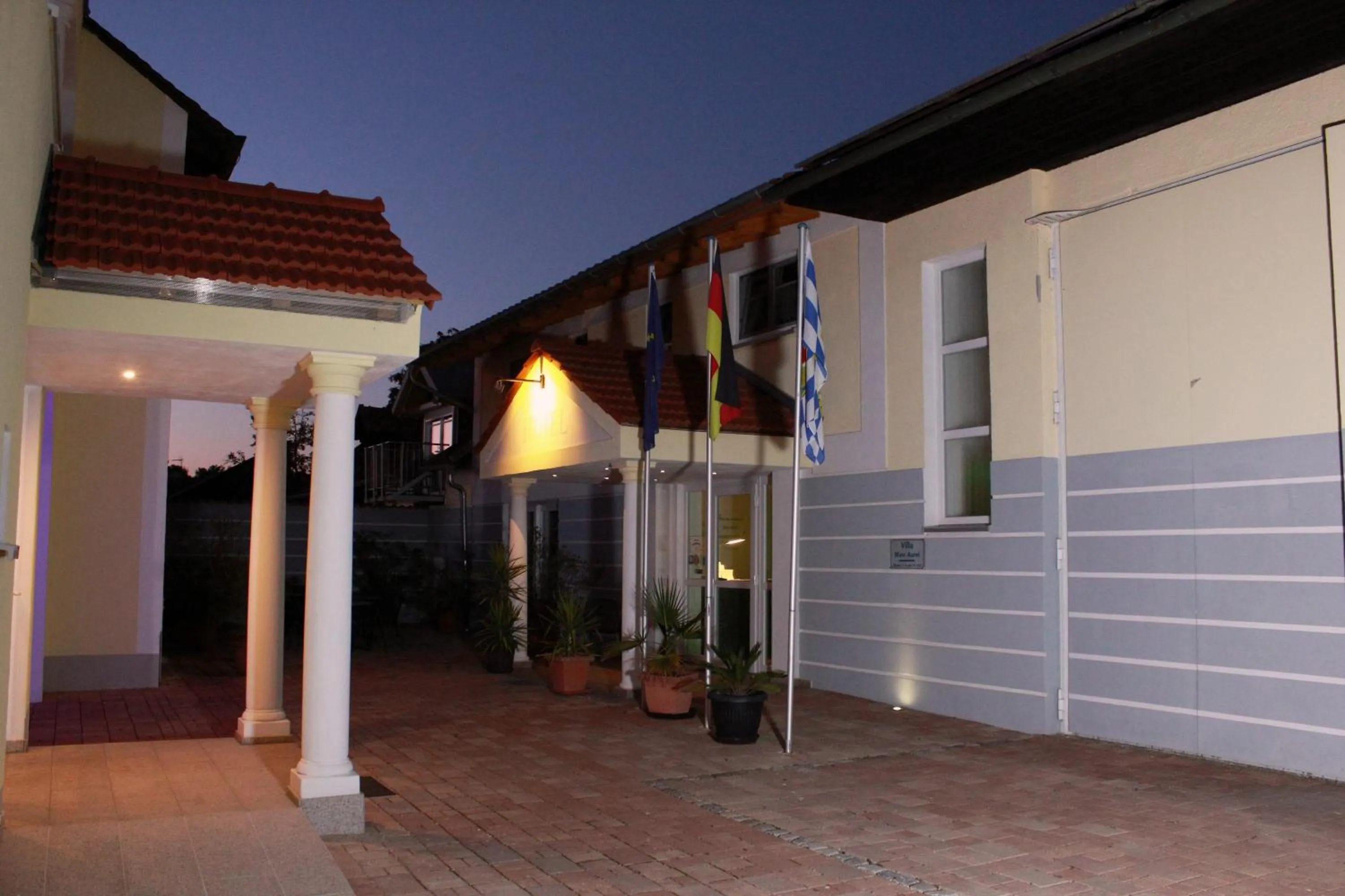 Property building in Hotel Am Donaubogen