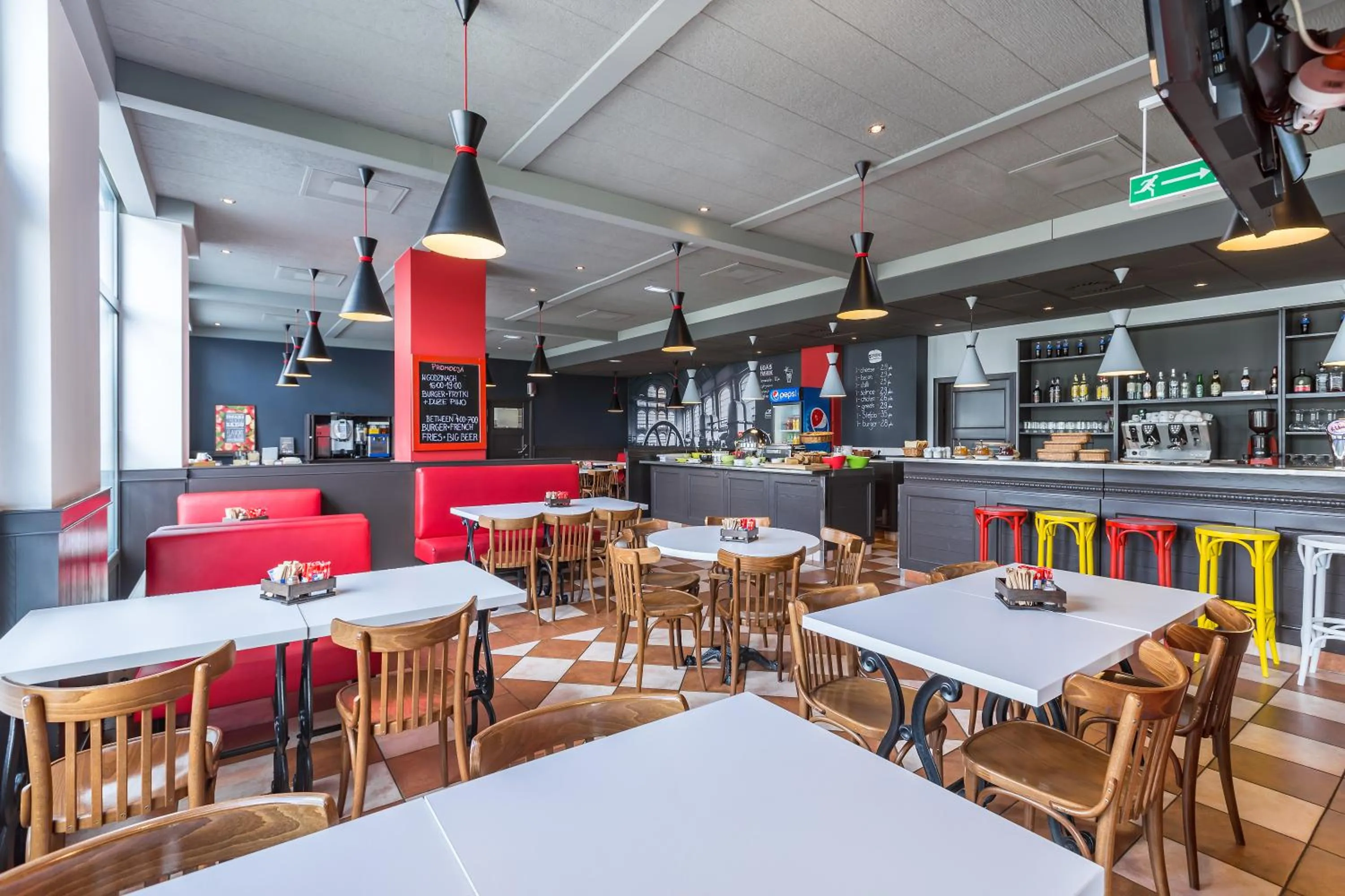 Restaurant/places to eat in Ibis Częstochowa