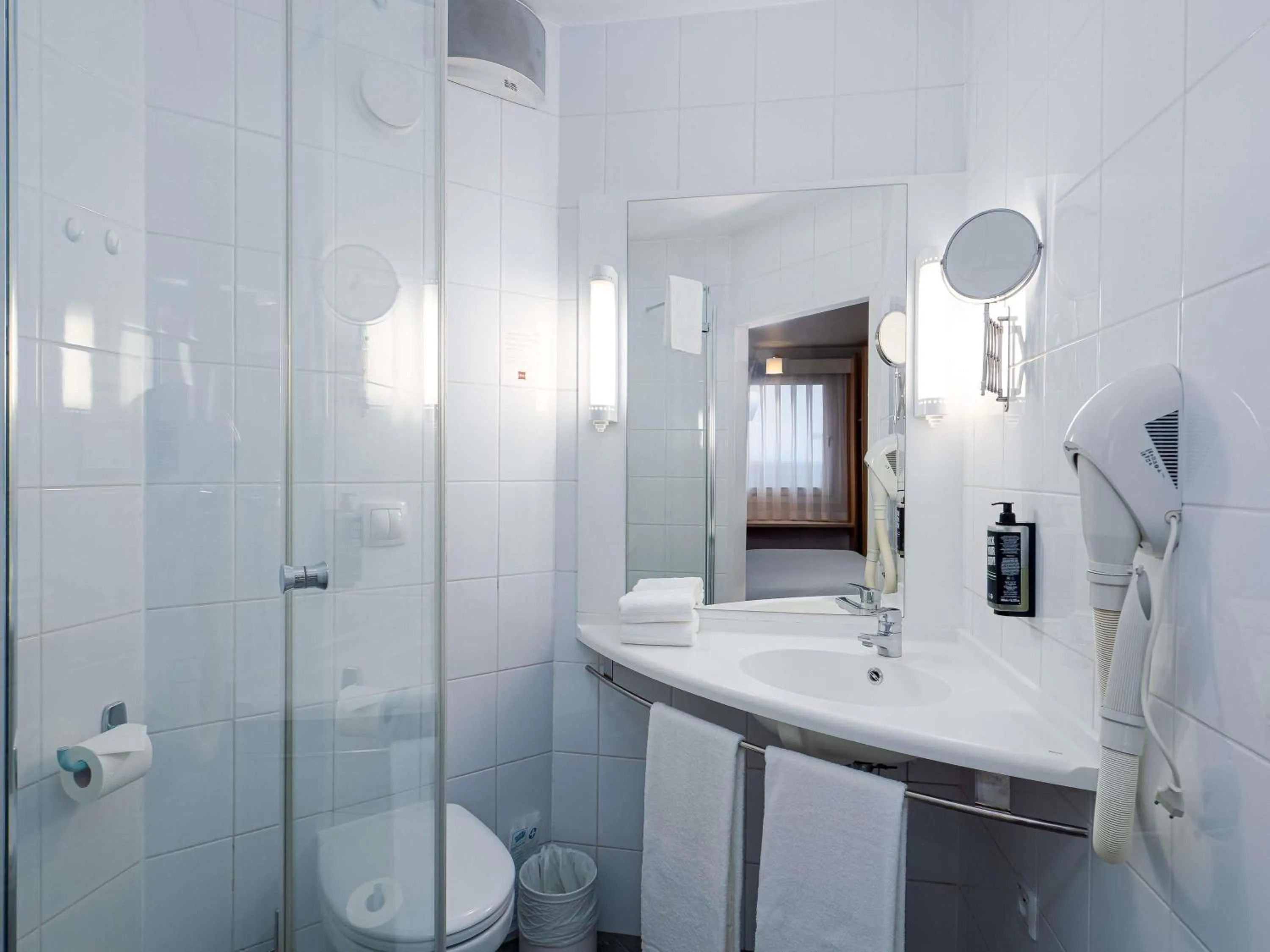 Bedroom in Ibis Częstochowa