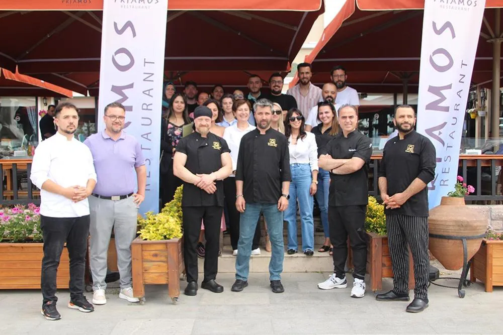 Restaurant/places to eat in Buyuk Truva Hotel