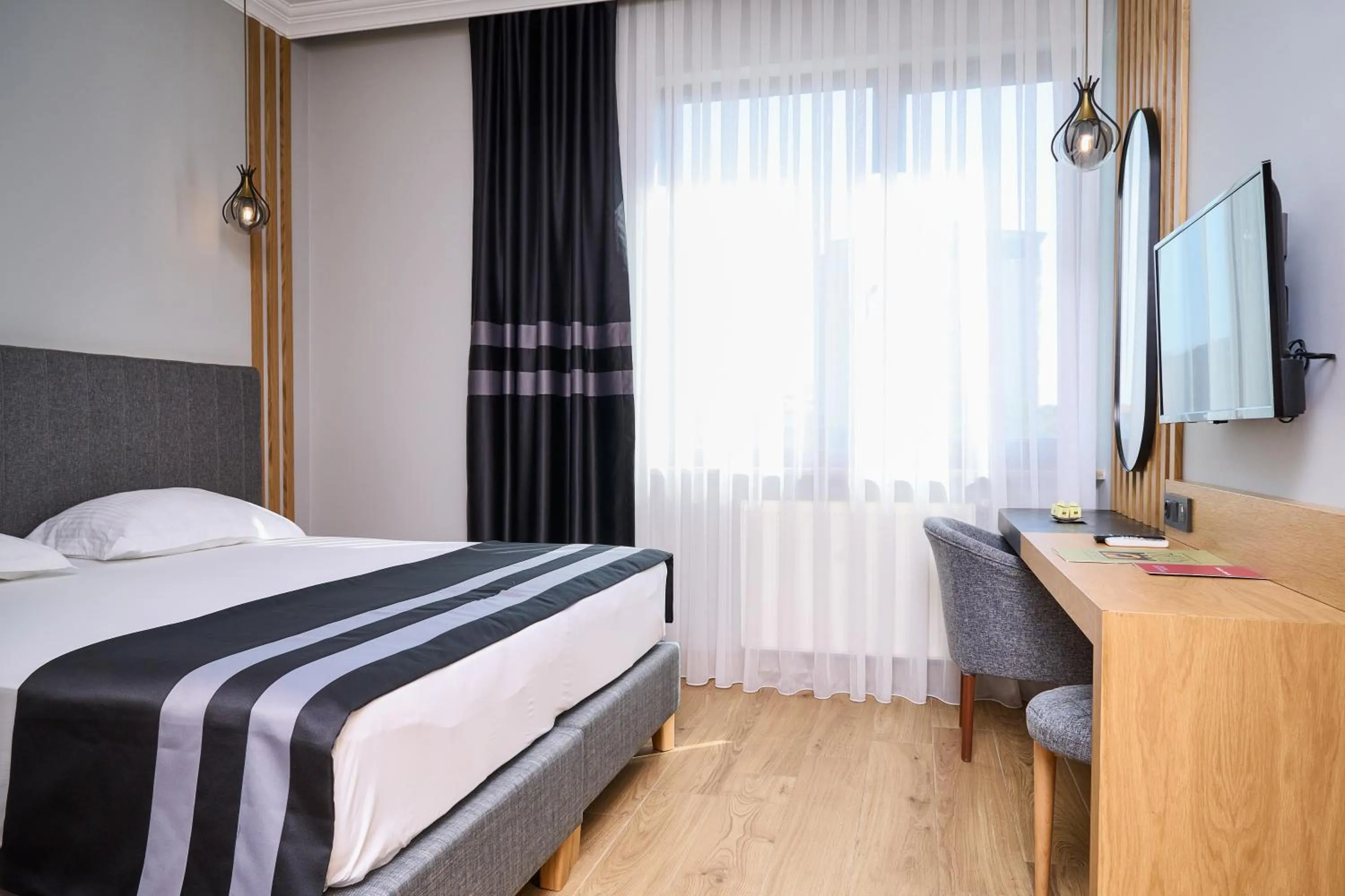 Bed in Buyuk Truva Hotel