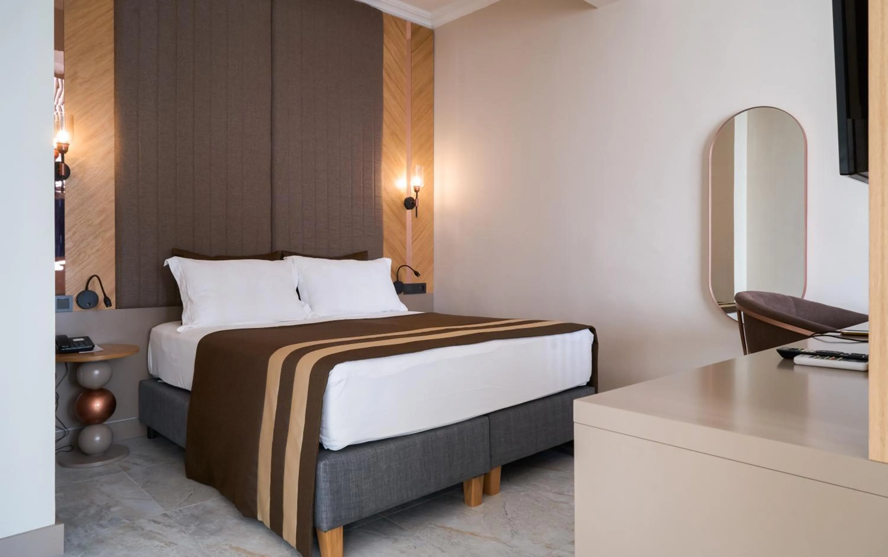 Bed in Buyuk Truva Hotel