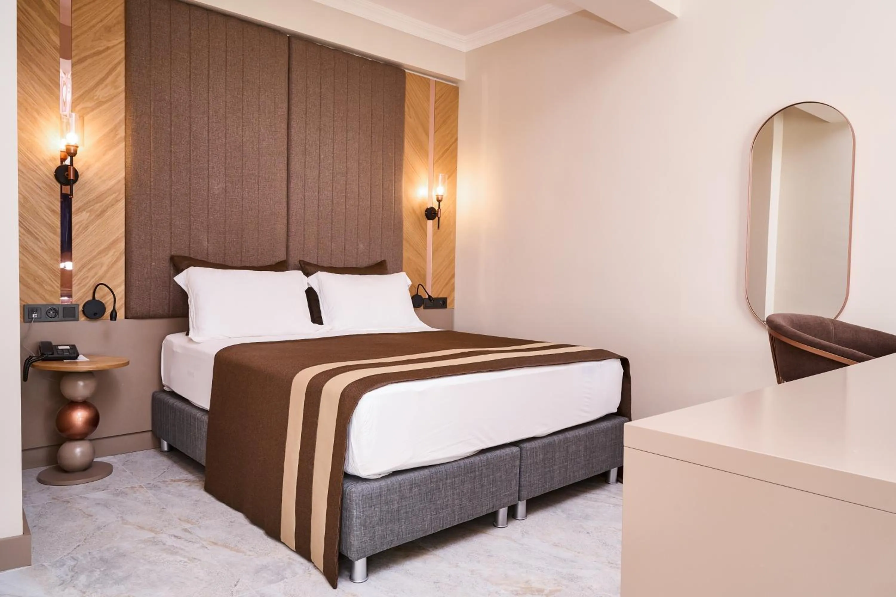 Bed in Buyuk Truva Hotel