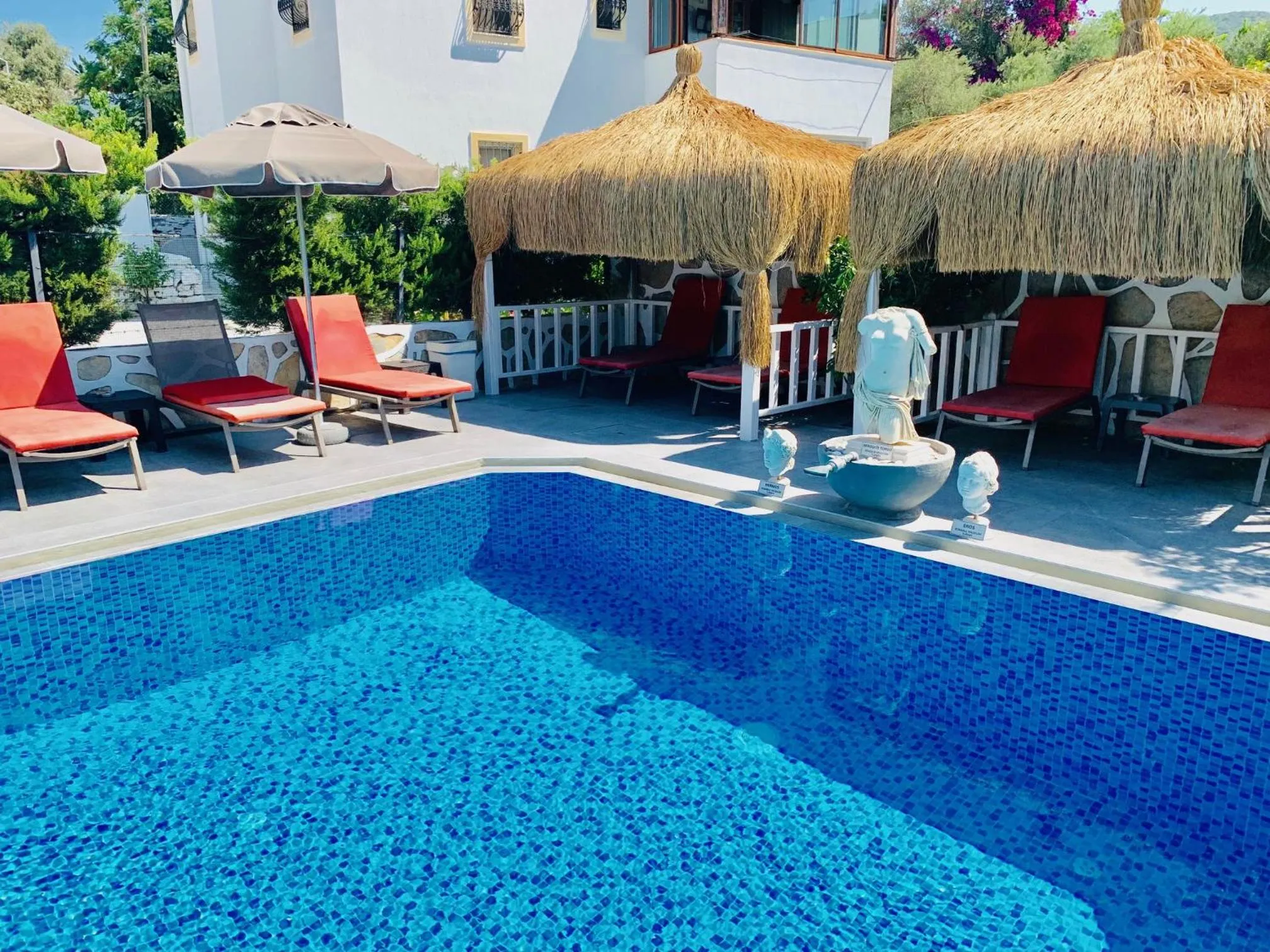 Swimming pool in Artunc Hotel Bodrum