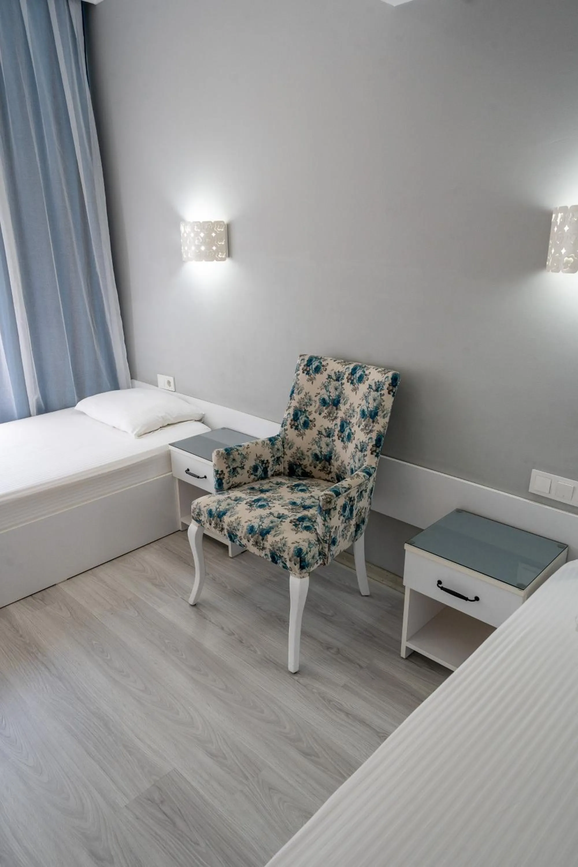 Seating area, Bed in Artunc Hotel Bodrum