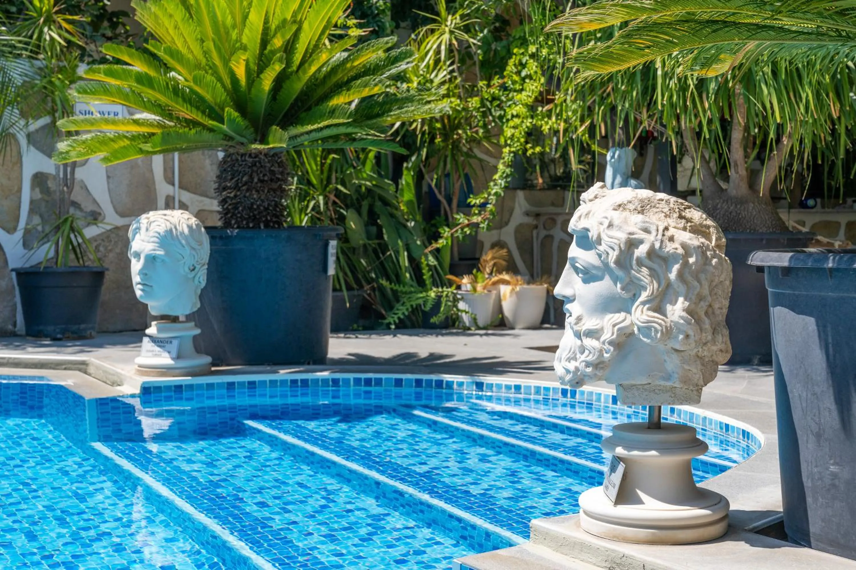 Swimming pool in Artunc Hotel Bodrum