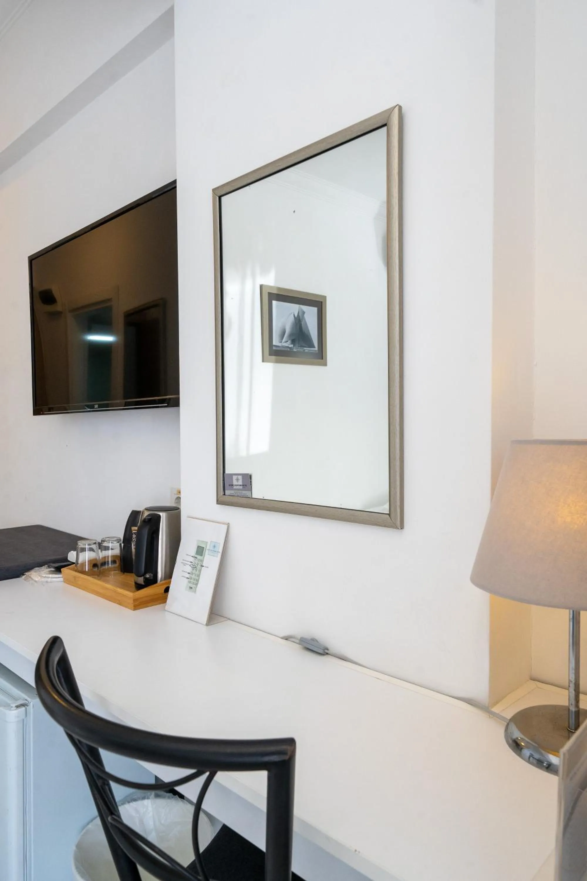 TV and multimedia in Artunc Hotel Bodrum