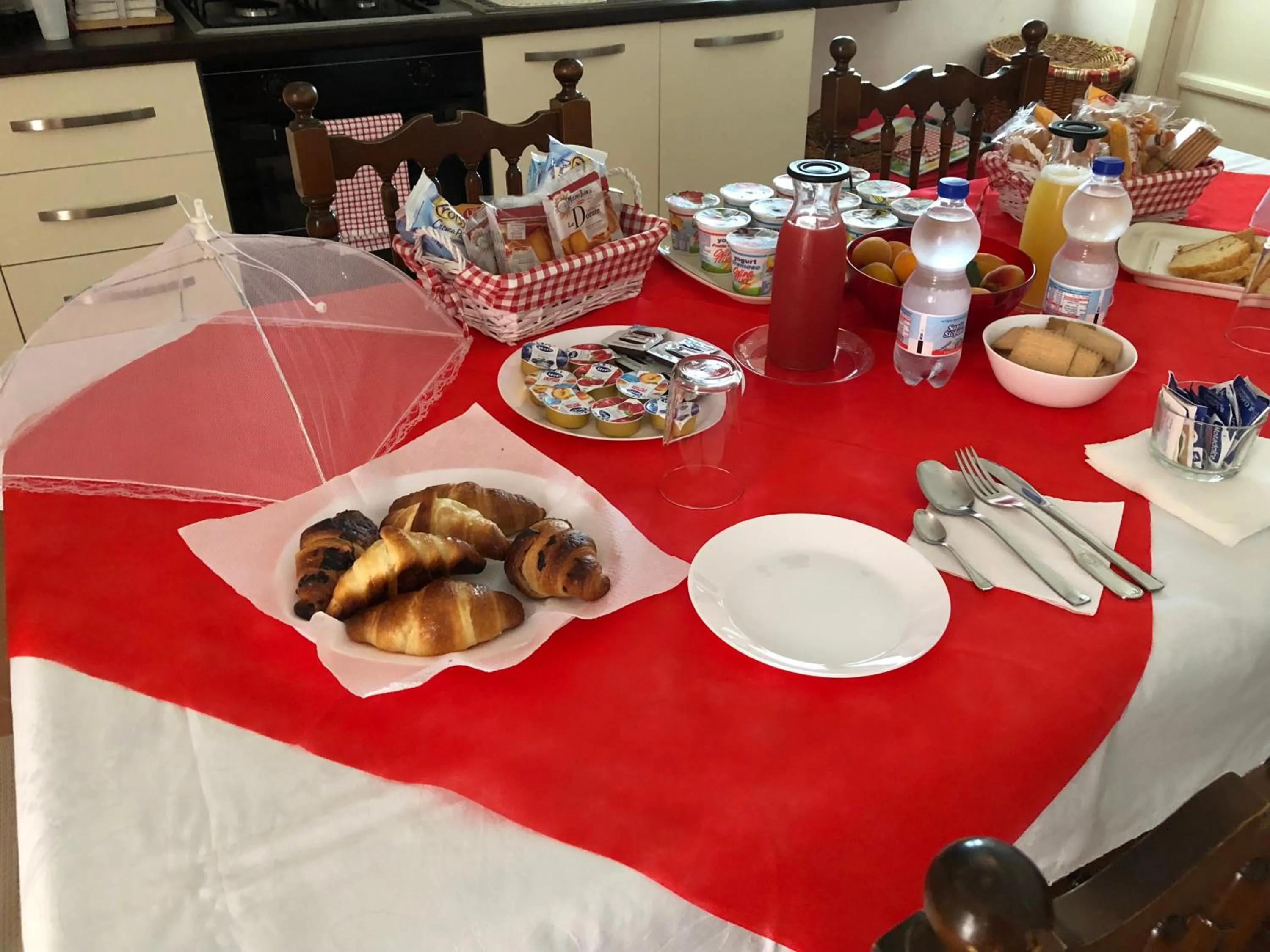 Breakfast in Villa Cenzina