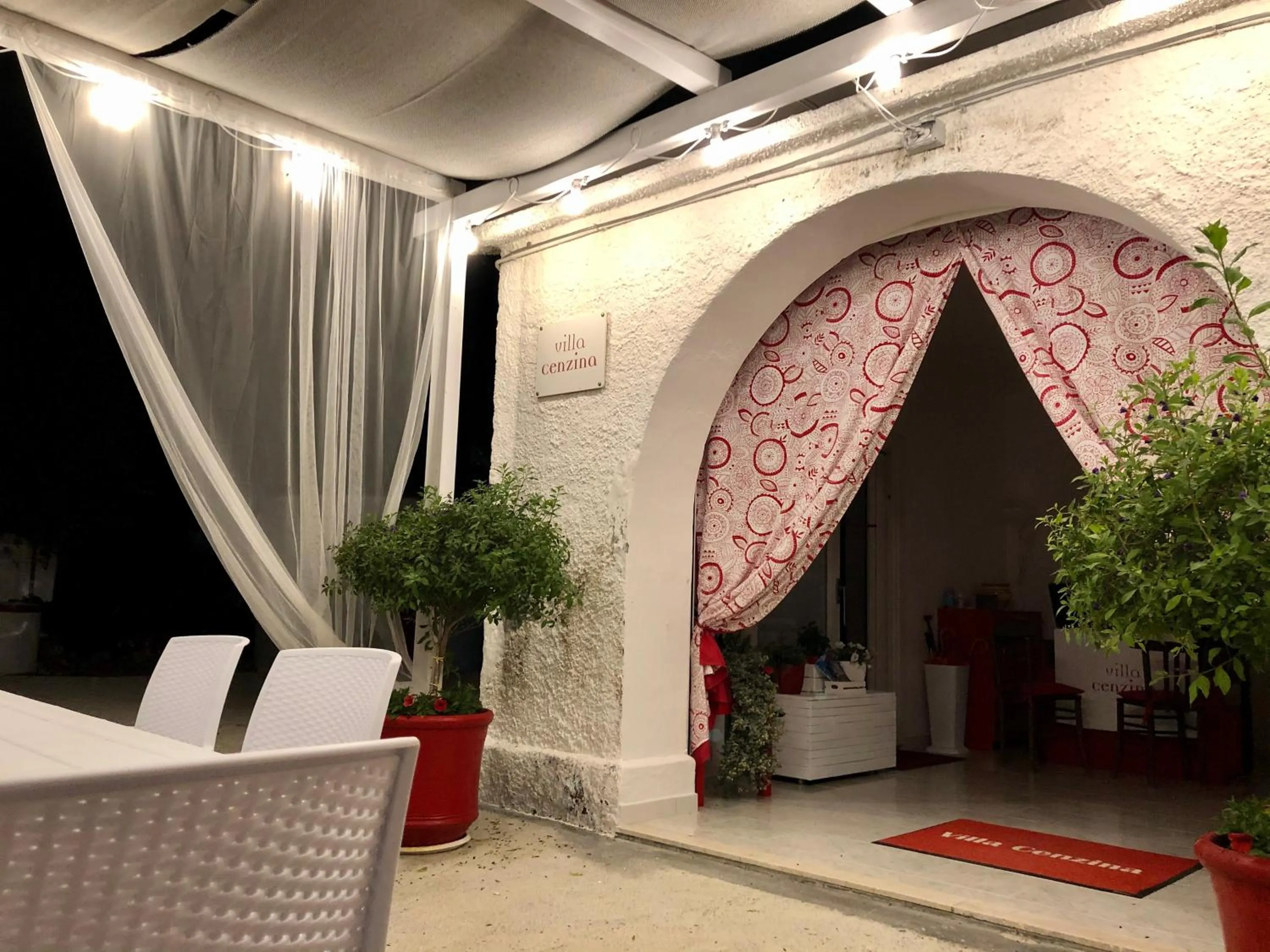 Property building in Villa Cenzina