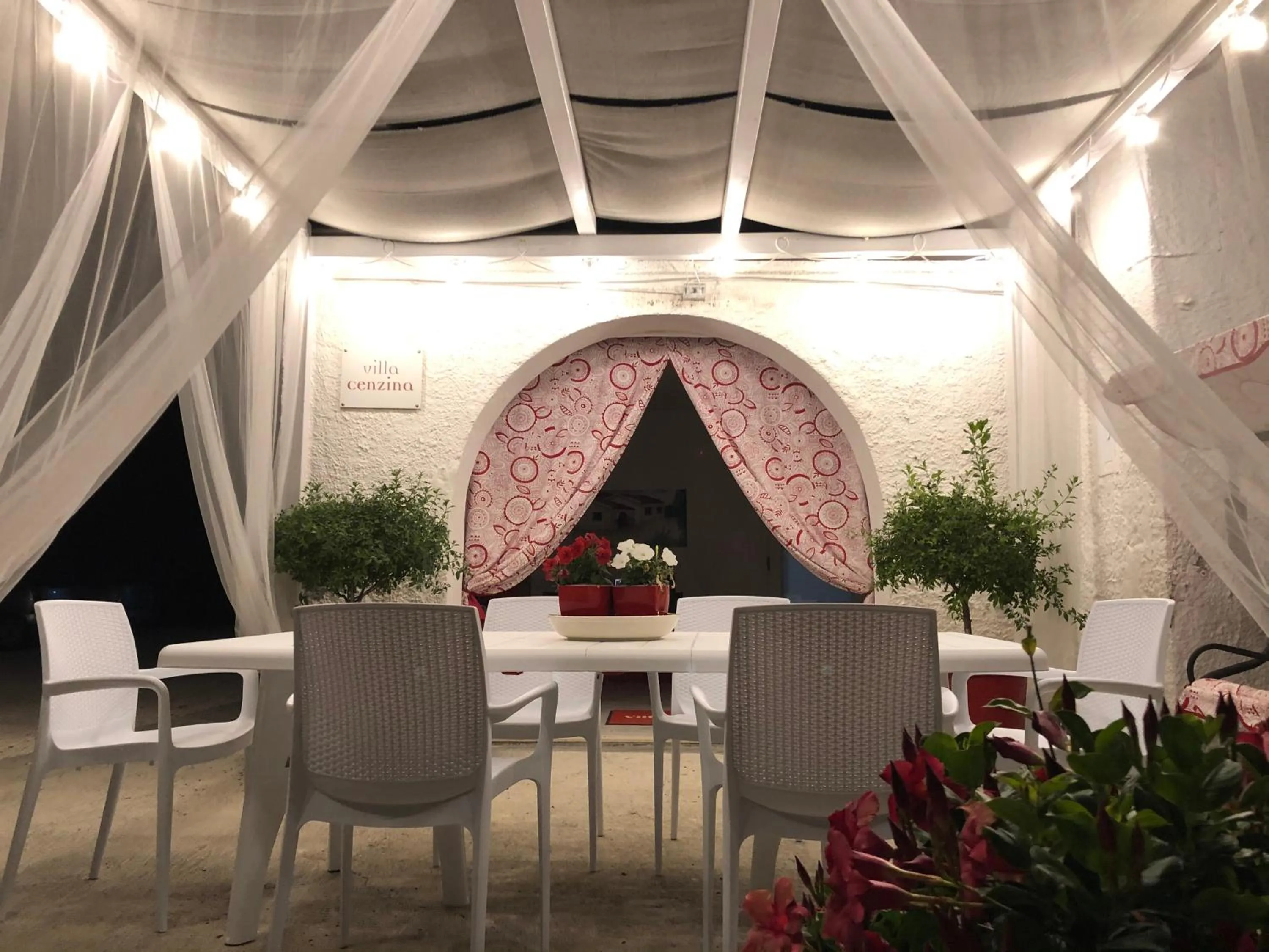 Property building in Villa Cenzina