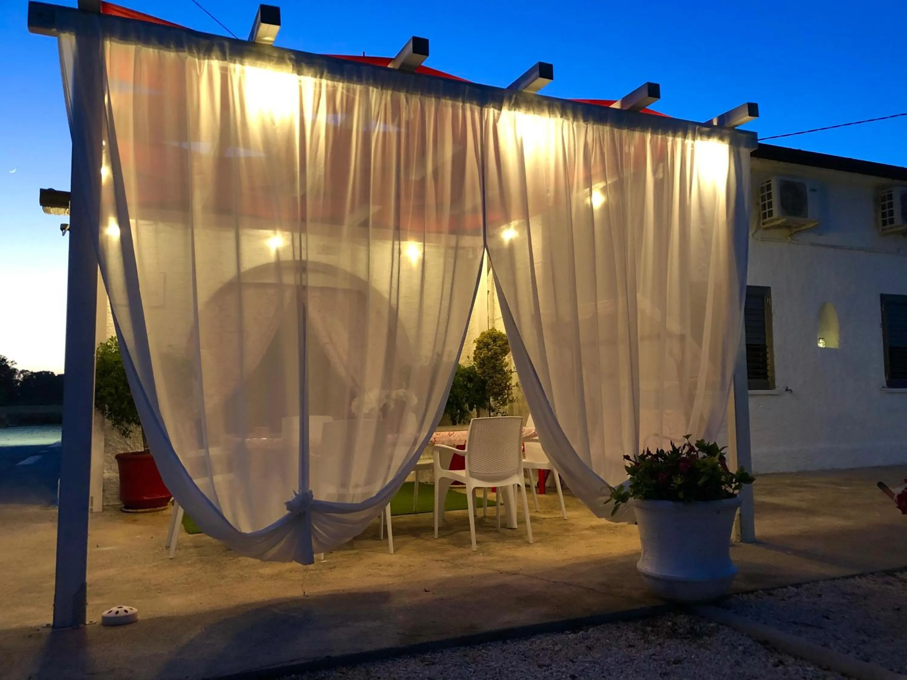 Property building in Villa Cenzina