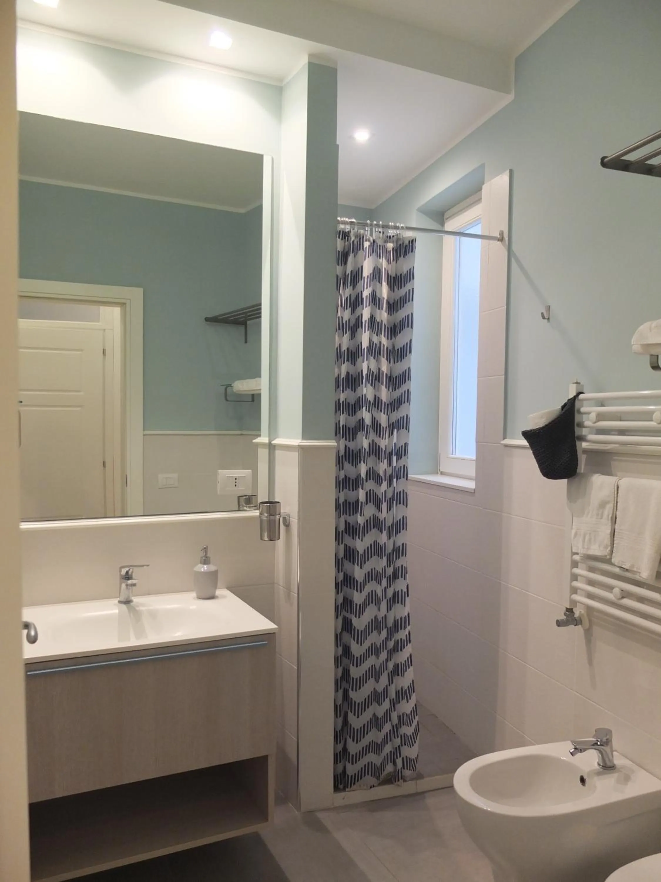 Bathroom in Napoli Bonita b&b