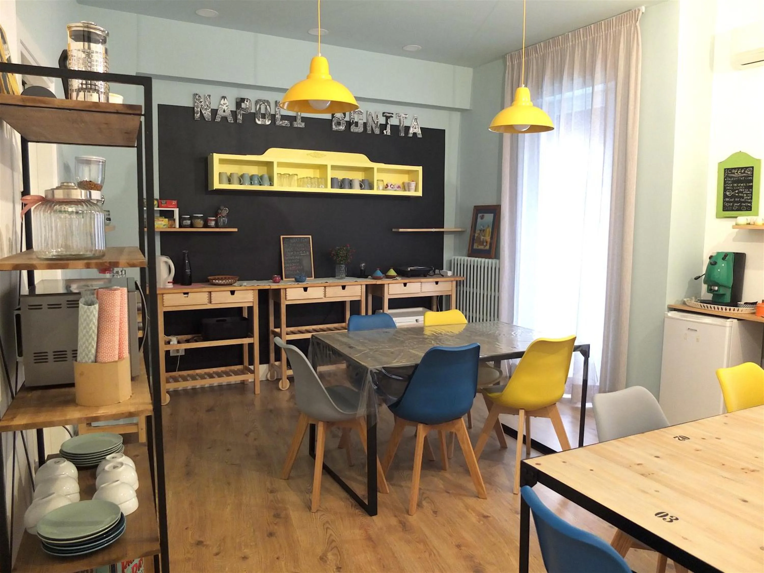 Lounge or bar in Napoli Bonita b&b