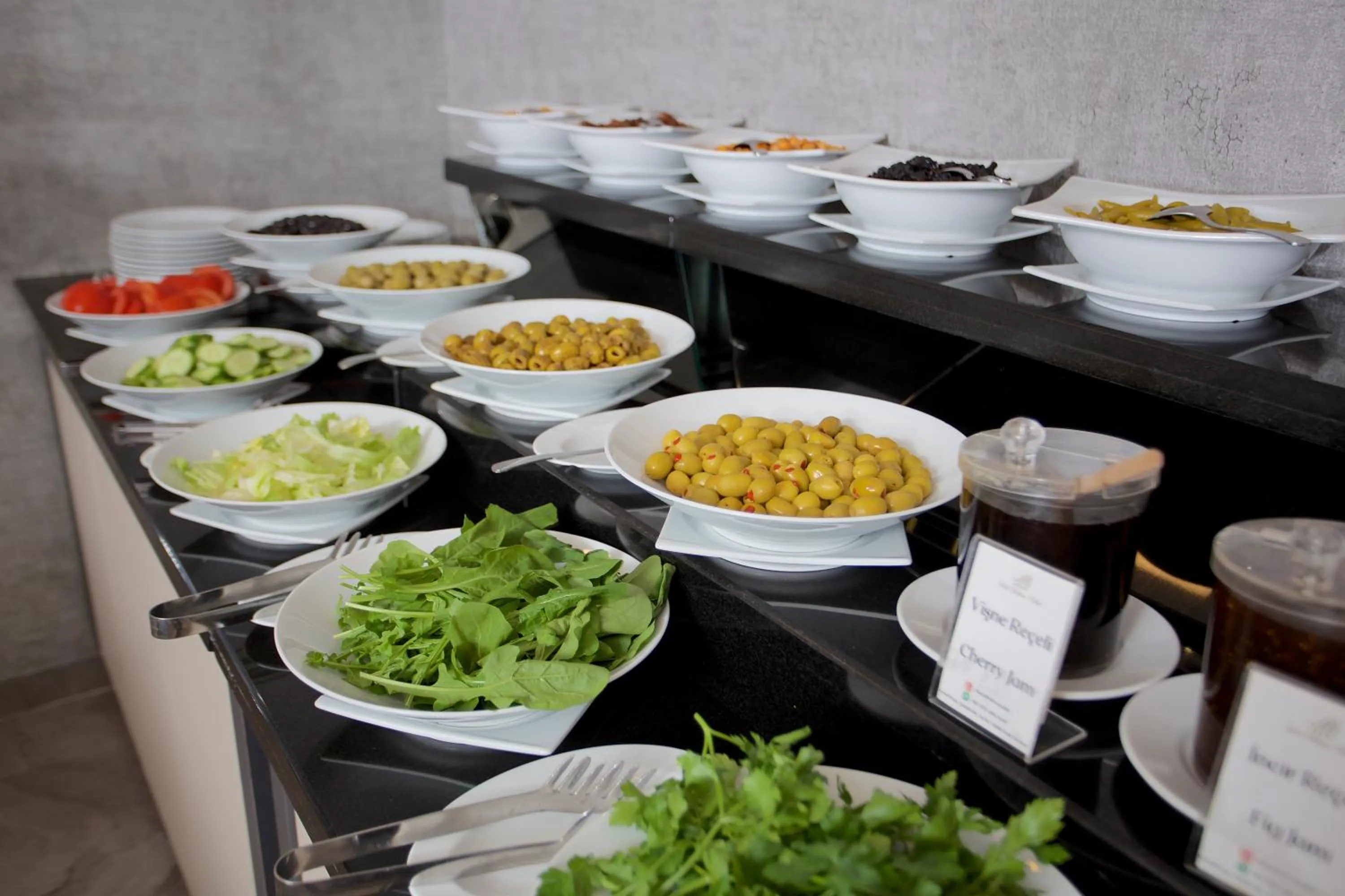 Buffet breakfast in Hotel Bulvar Palas