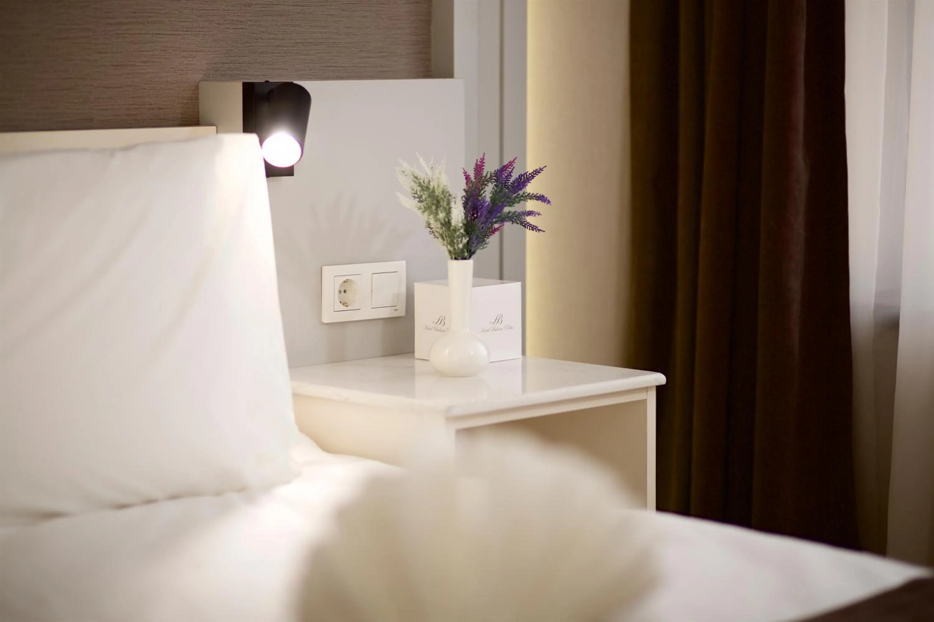 Bed in Hotel Bulvar Palas