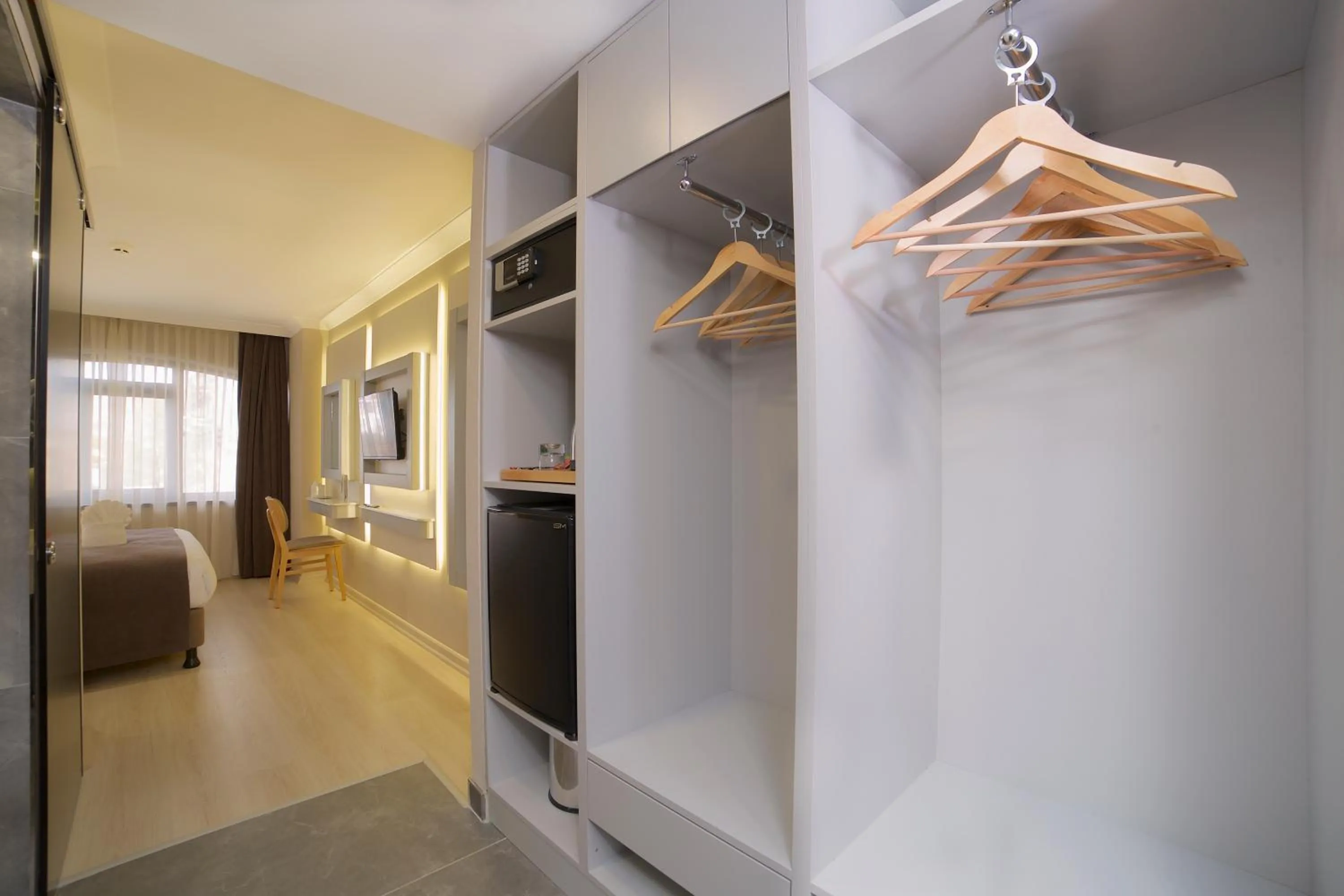 Photo of the whole room in Hotel Bulvar Palas