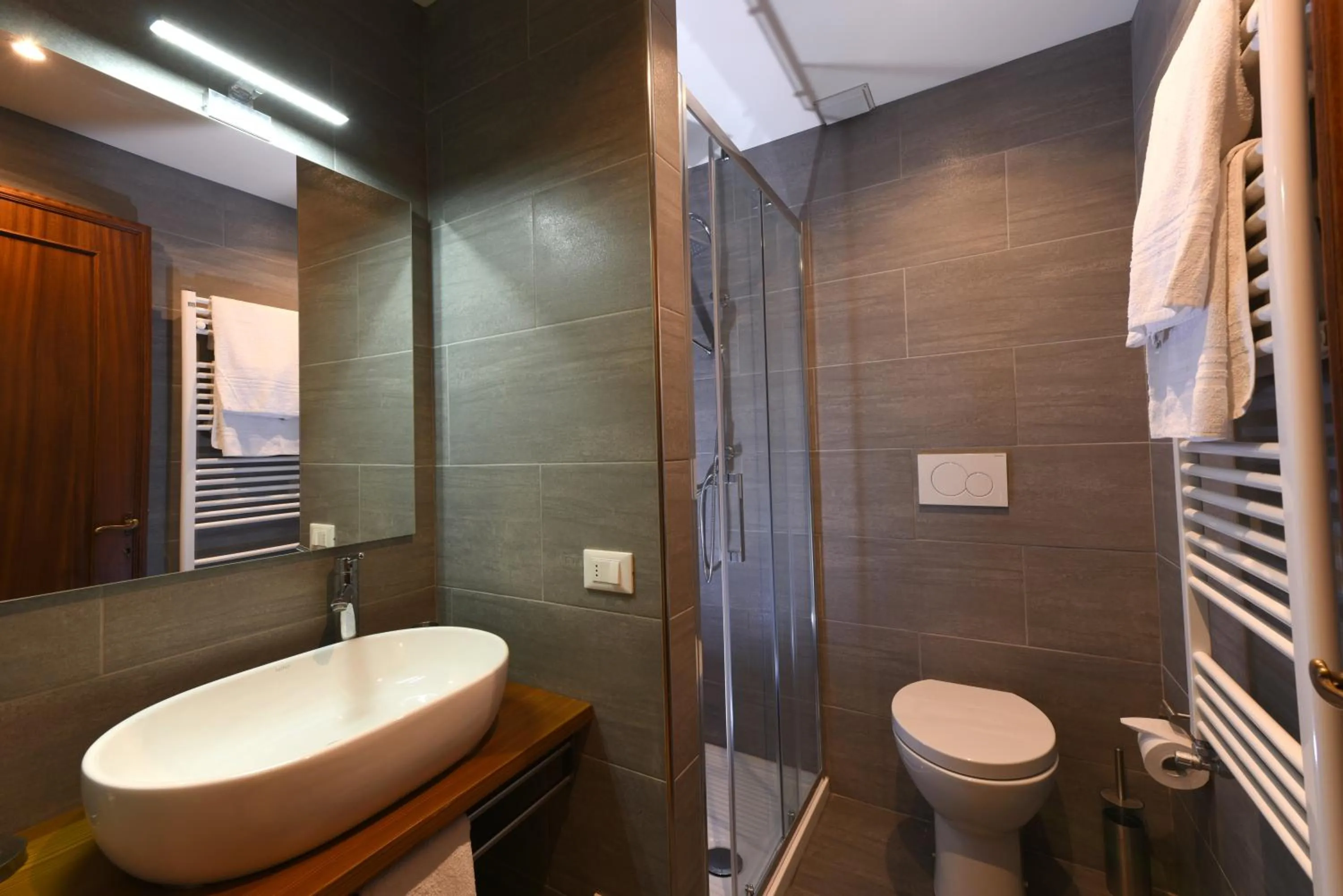 Bathroom in Le Due Corone Bed & Breakfast