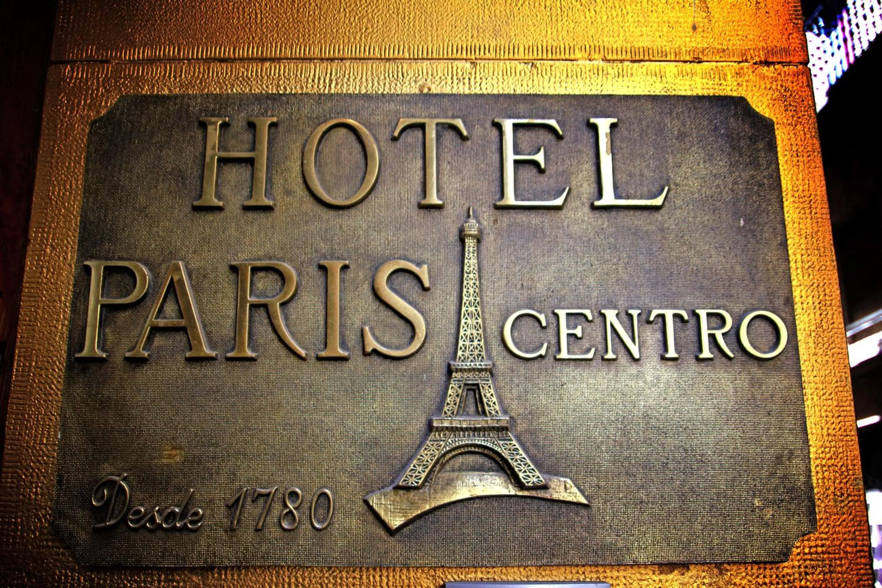 Property logo or sign in Hotel Paris Centro