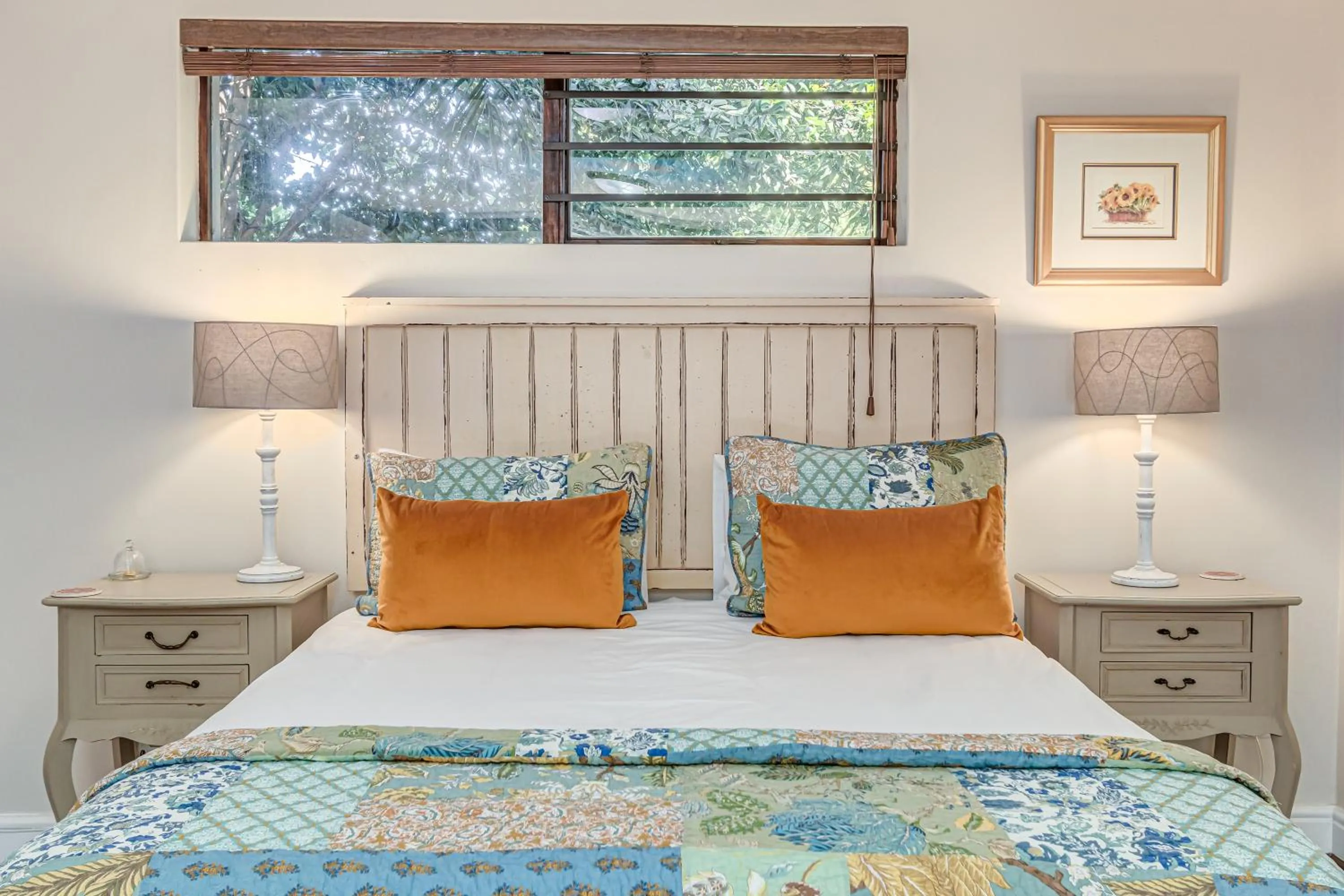 Bed in Caledon 23 Guest House