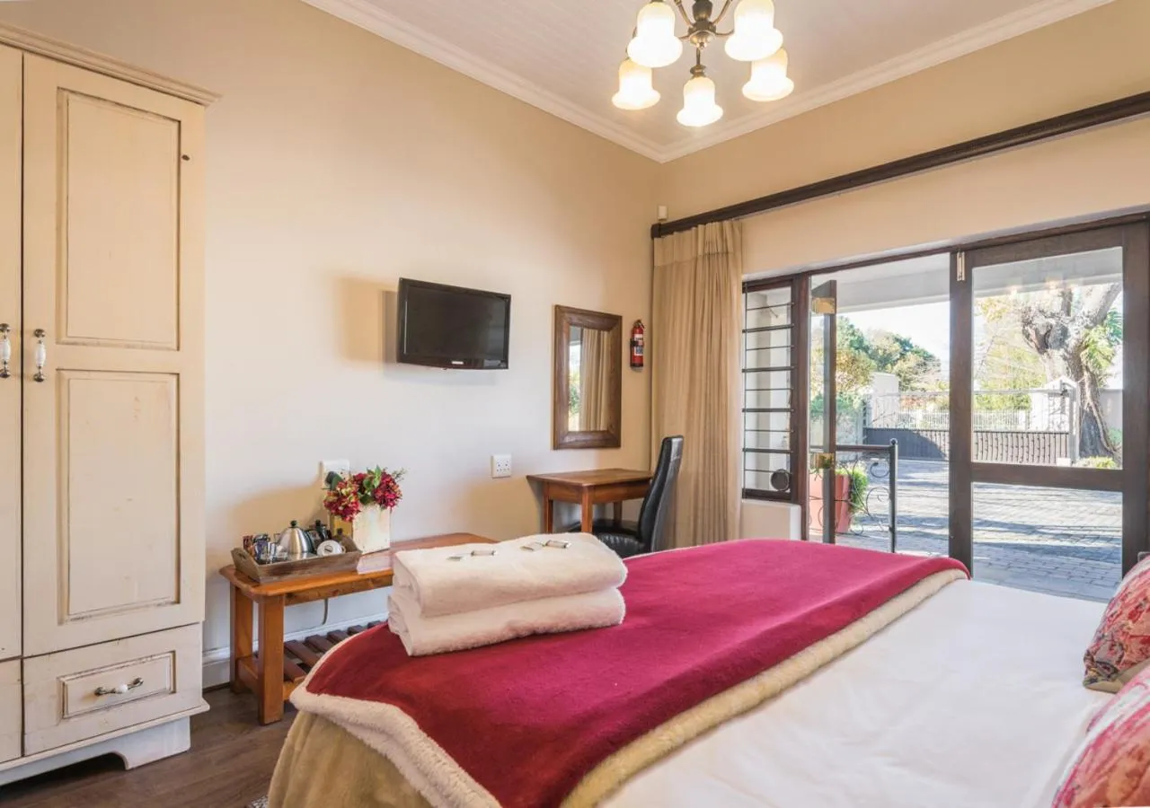 Bed in Caledon 23 Guest House