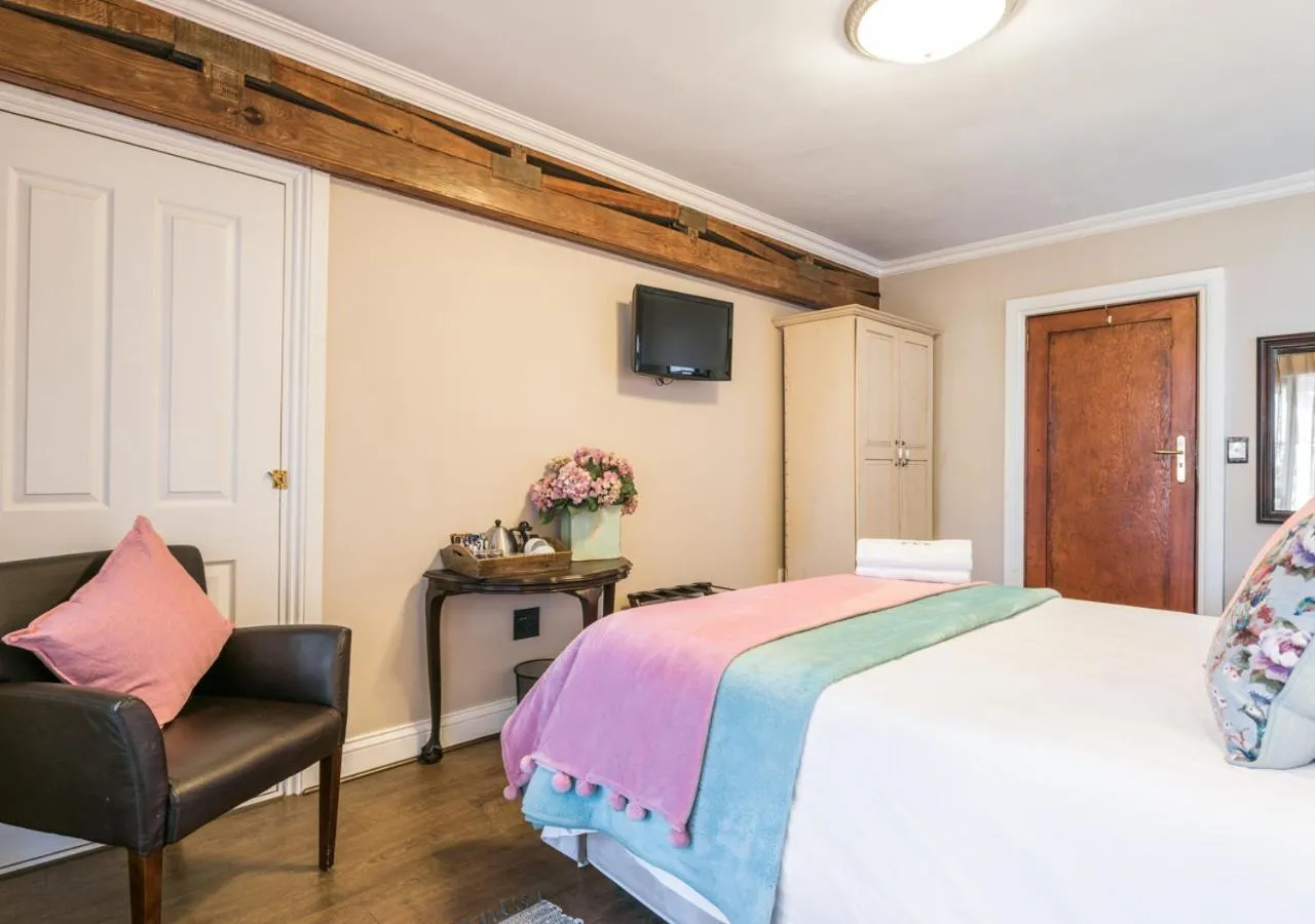 Bed in Caledon 23 Guest House