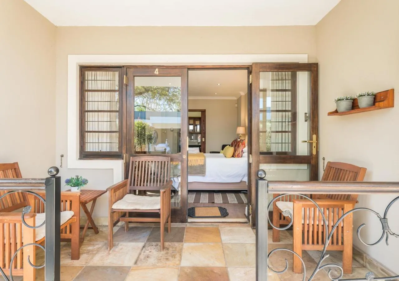 Patio in Caledon 23 Guest House