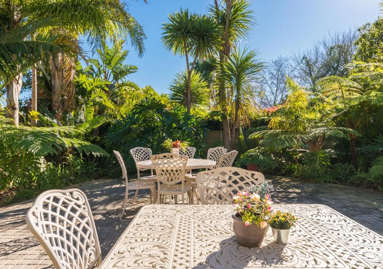 Property building in Caledon 23 Guest House