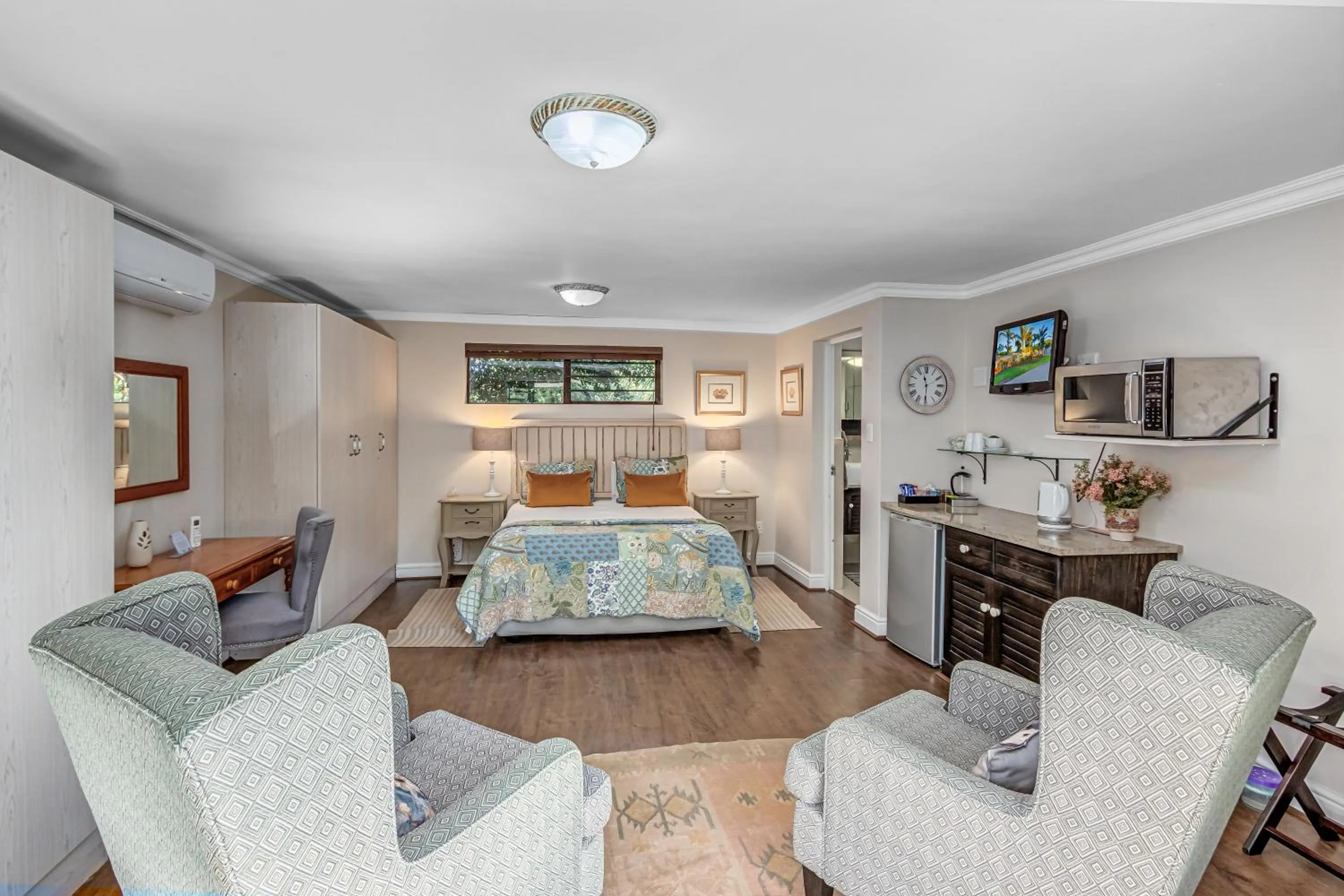 Bedroom in Caledon 23 Guest House