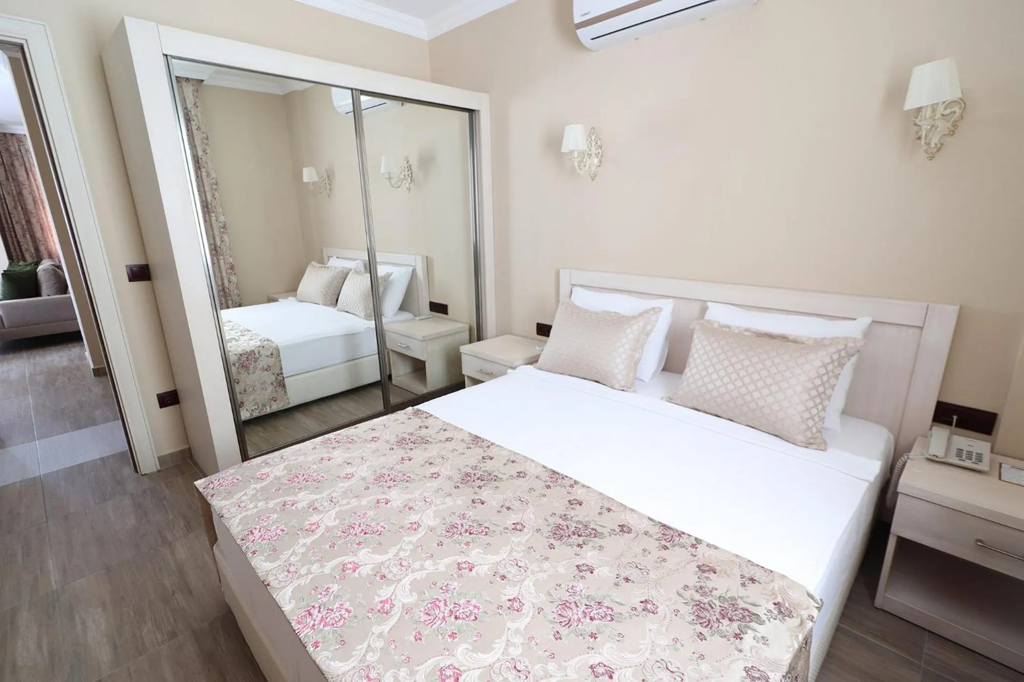 Photo of the whole room, Bed in Azka Hotel