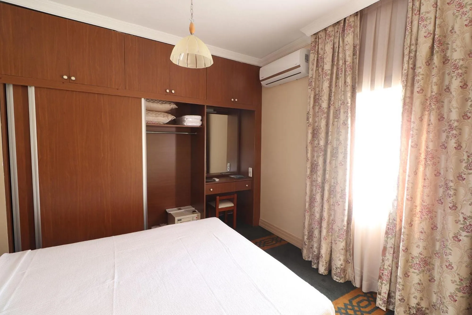 Bedroom, Bed in Azka Hotel