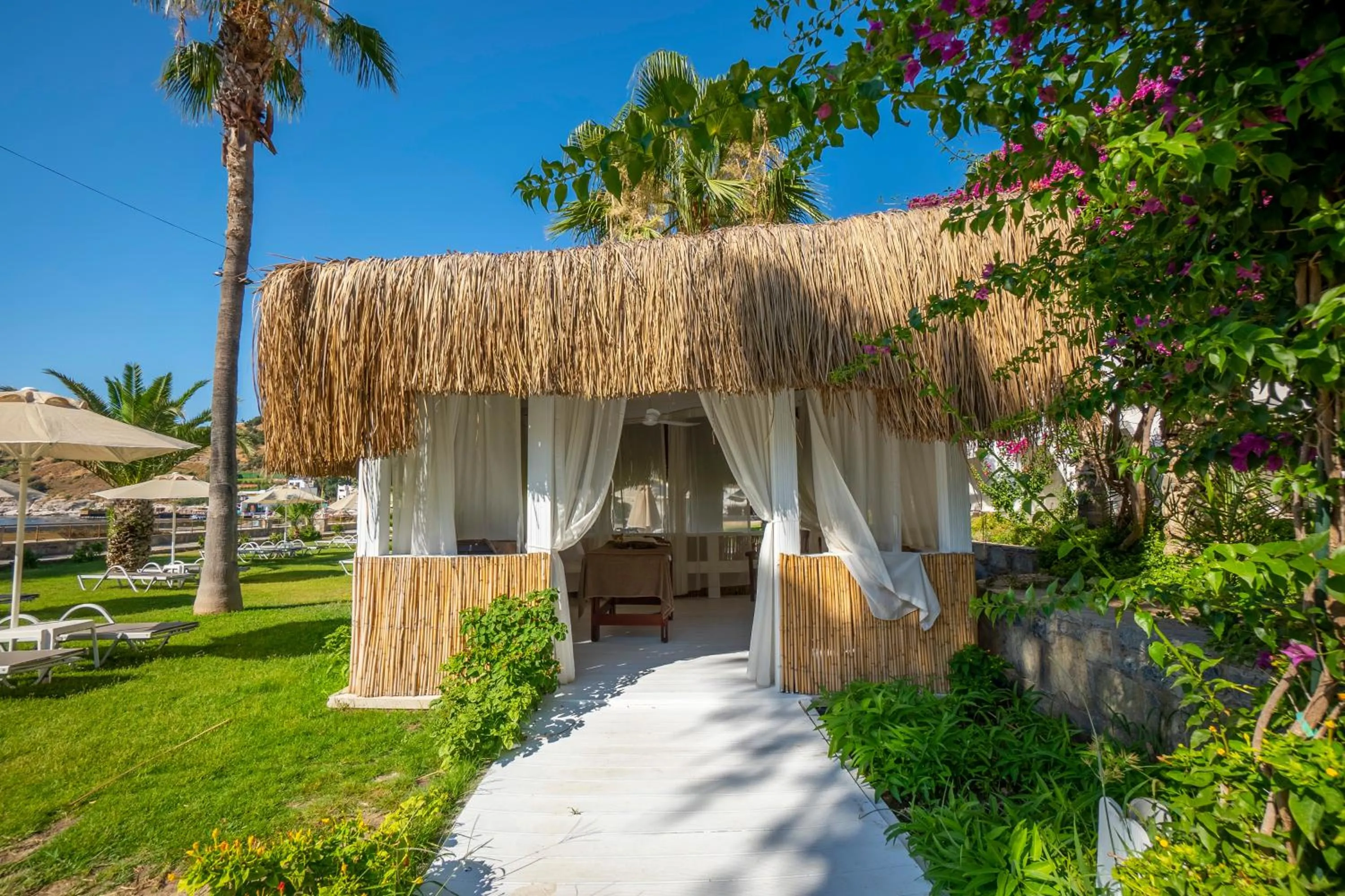 Spa and wellness centre/facilities in Azka Hotel