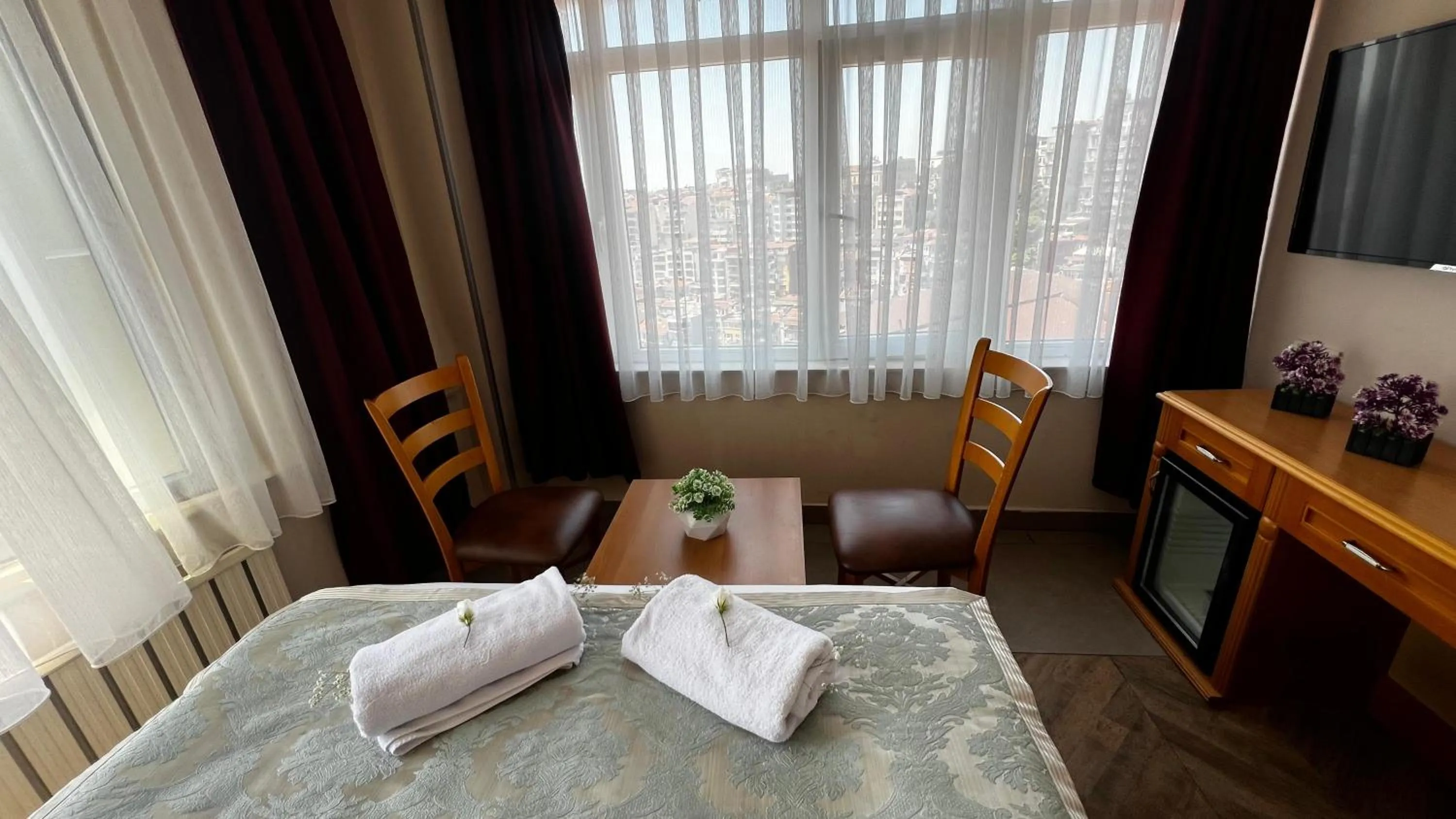 Bedroom, Bed in Park Star Hotel Taksim