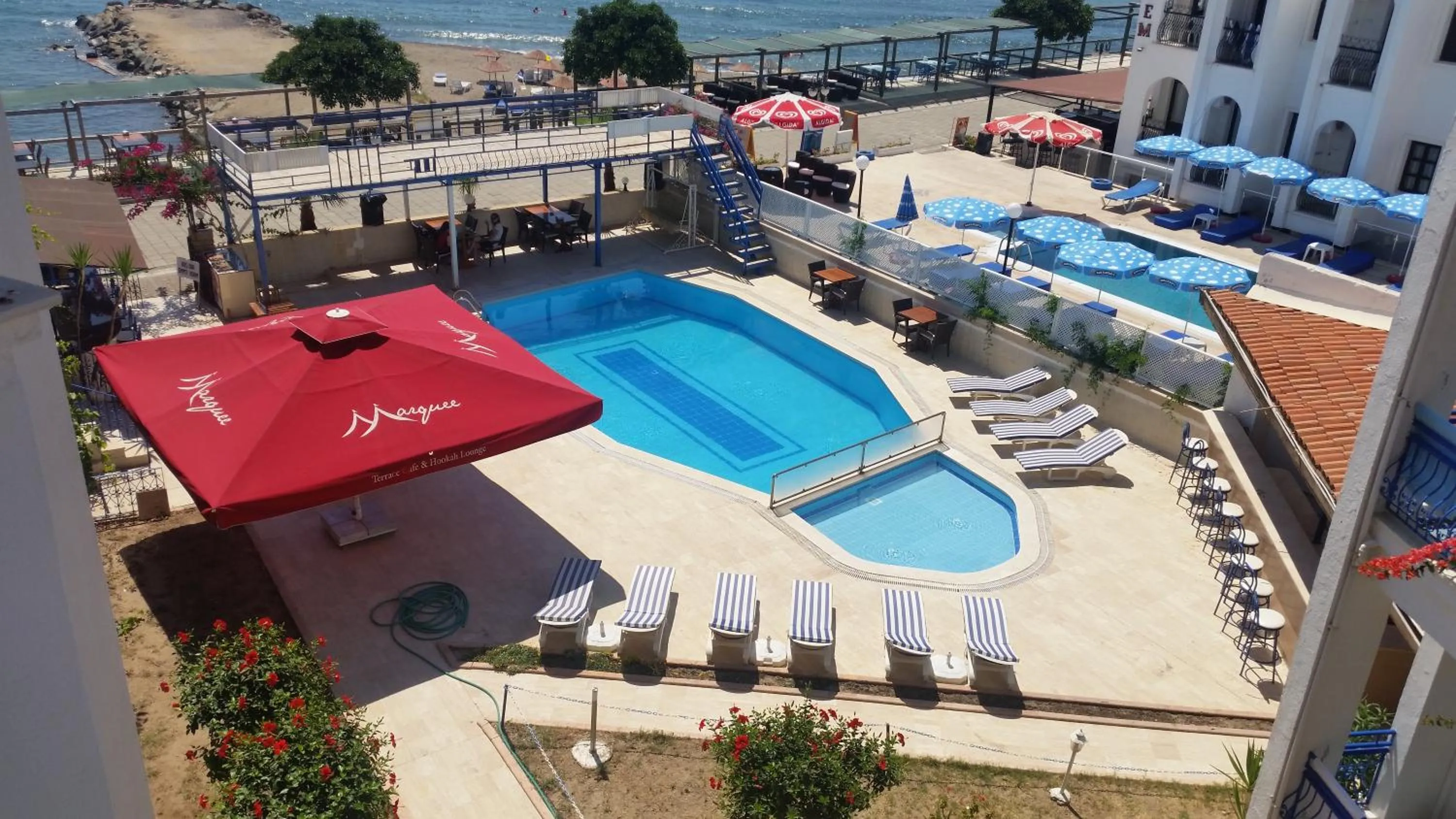 Bird's eye view in One More Day Hotel