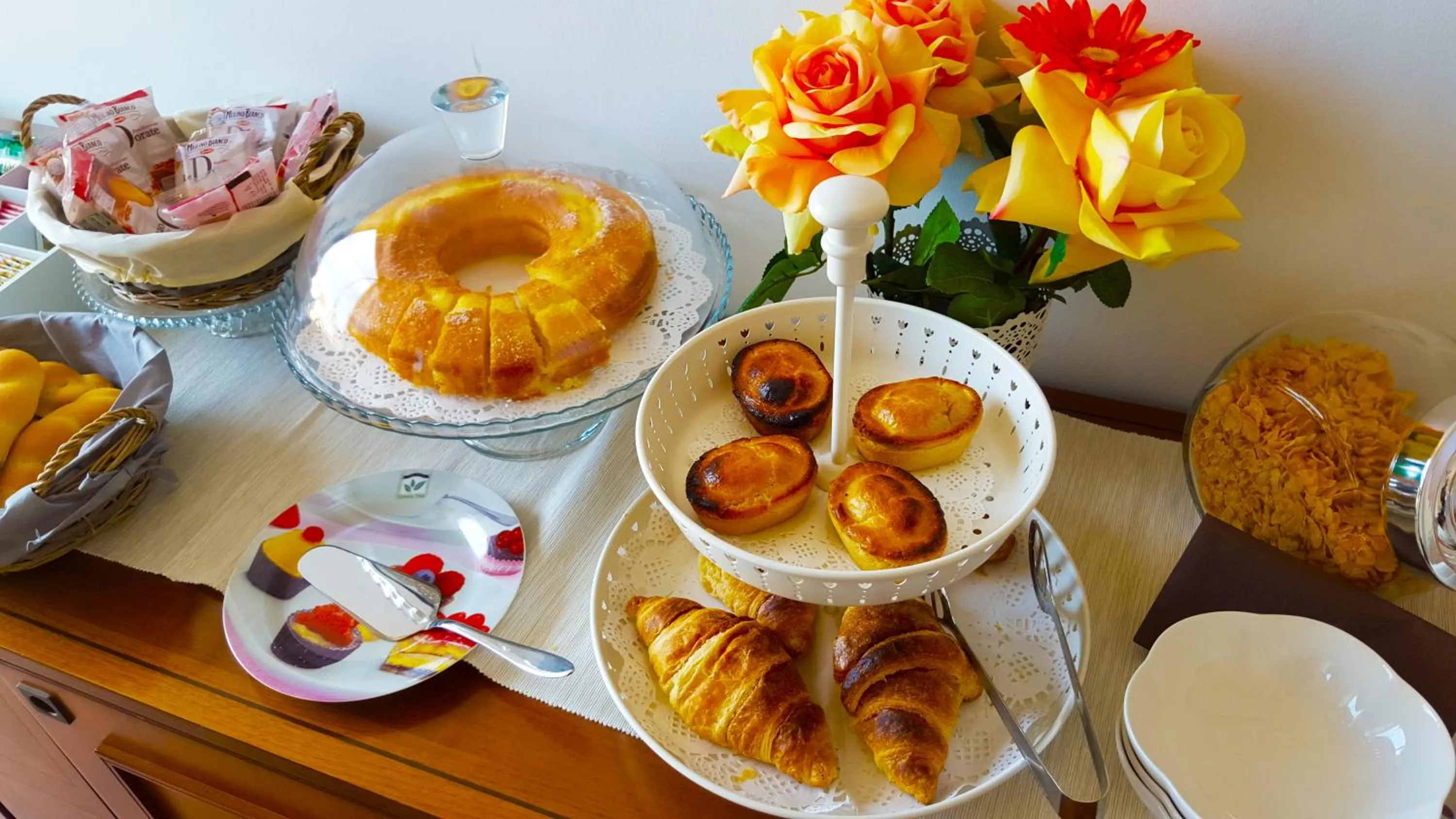 Communal lounge/ TV room in Attico Barocco