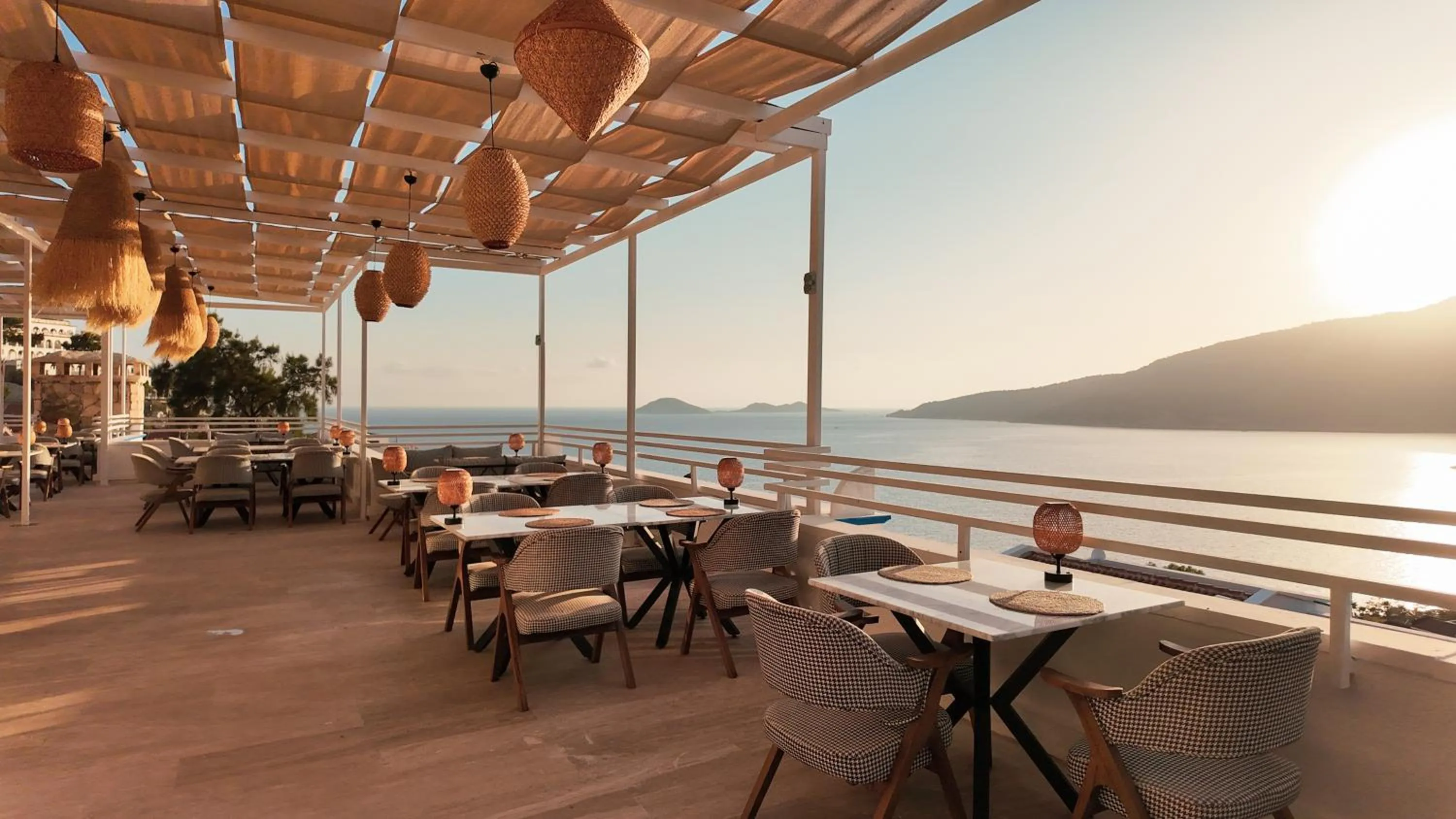 Restaurant/places to eat in Soothe Hotel