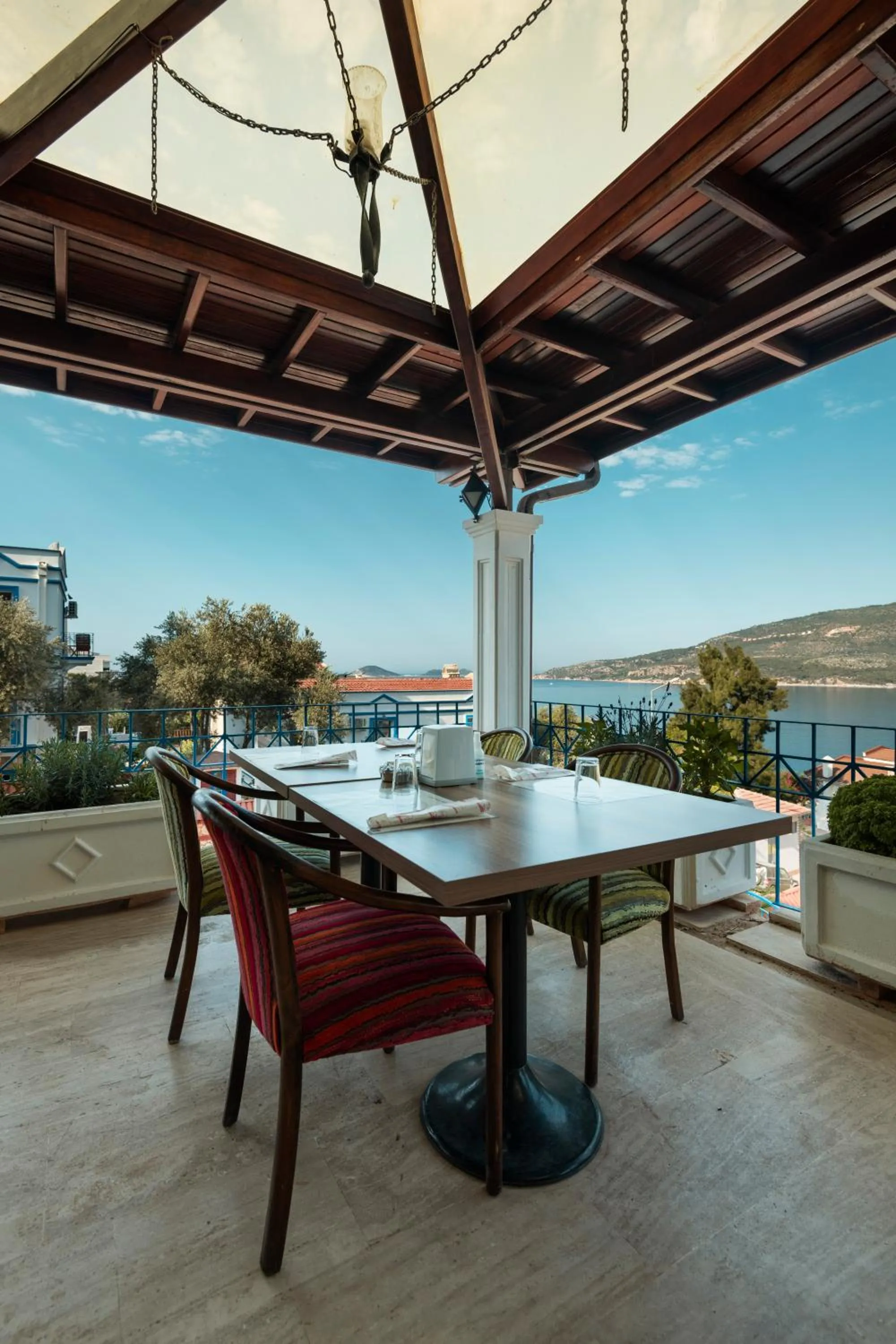 Restaurant/places to eat in Soothe Hotel