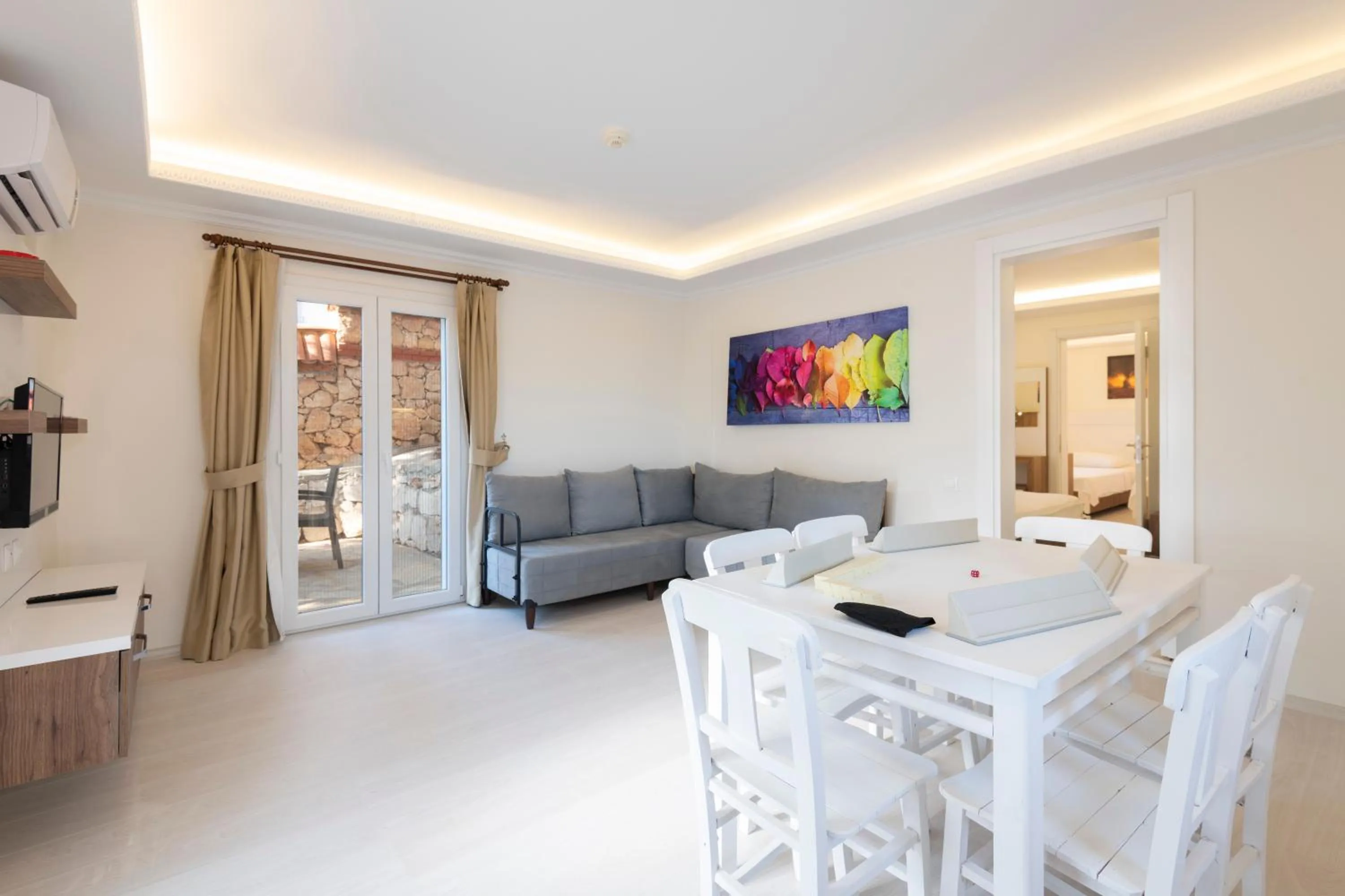 Seating area in Soothe Hotel