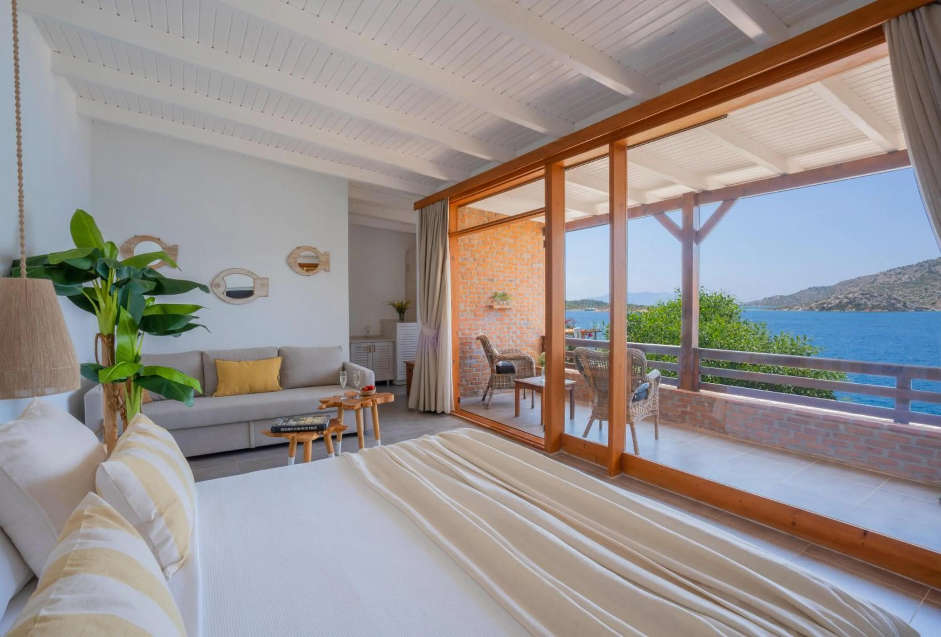 Karia Bel - Adult Only +12