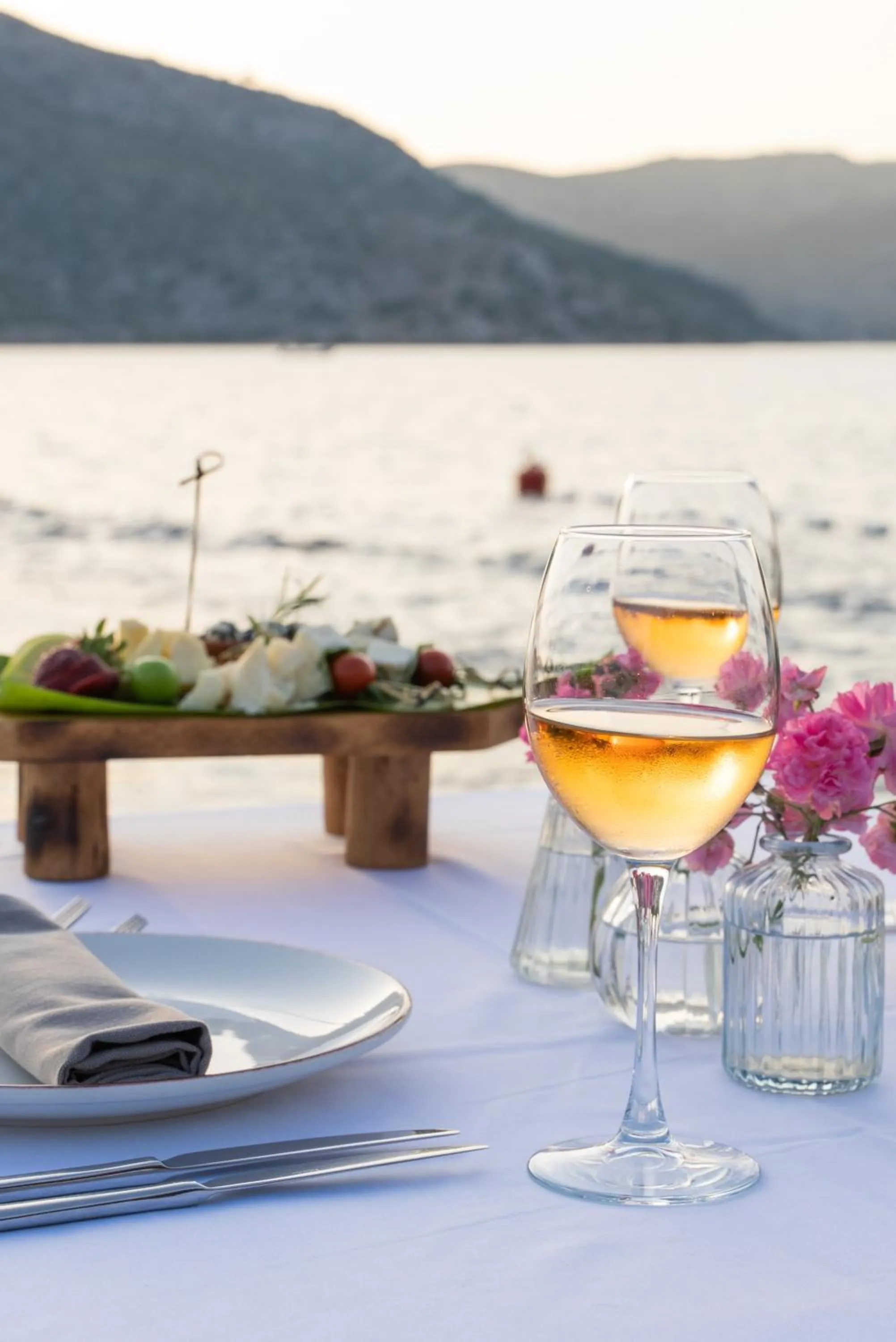 Dinner in Karia Bel - Adult Only +12